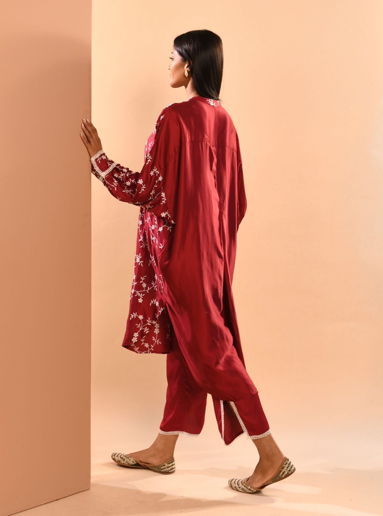 Pheme Cupro Wine Kurta Set