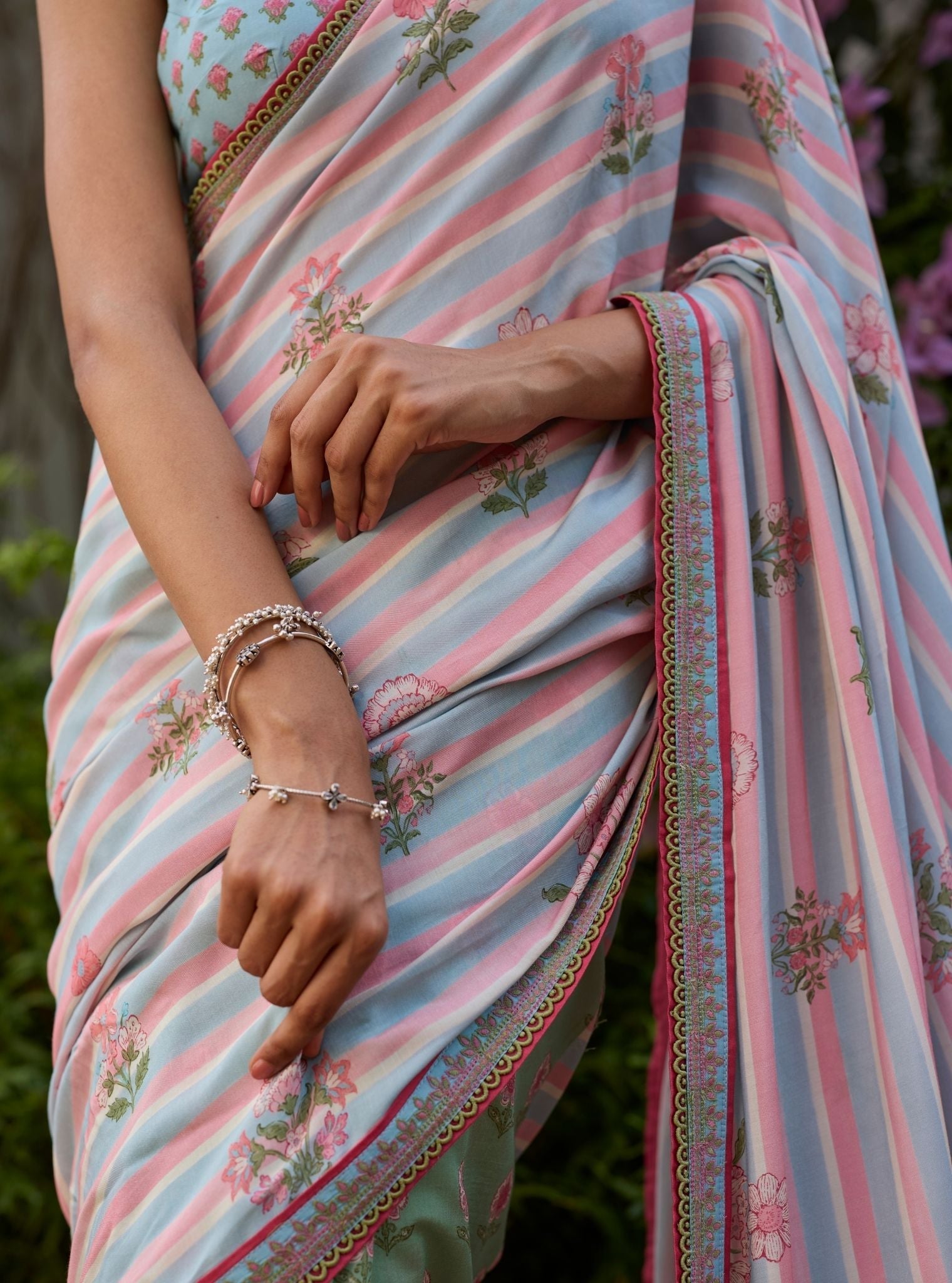 Rava Lawn Printed Green Saree