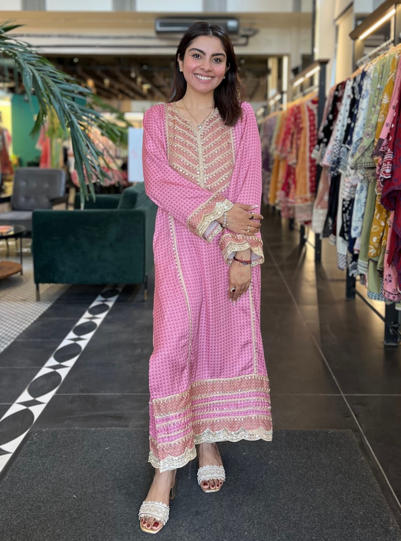 Jordyna Cupro Printed Pink Kurta Set