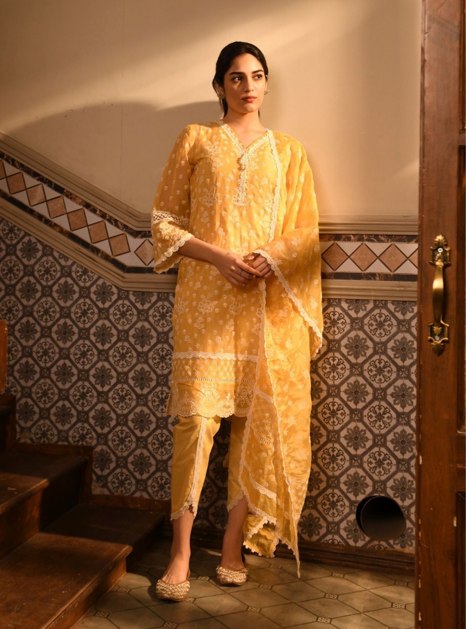 Aylin Organza Yellow Kurta Set