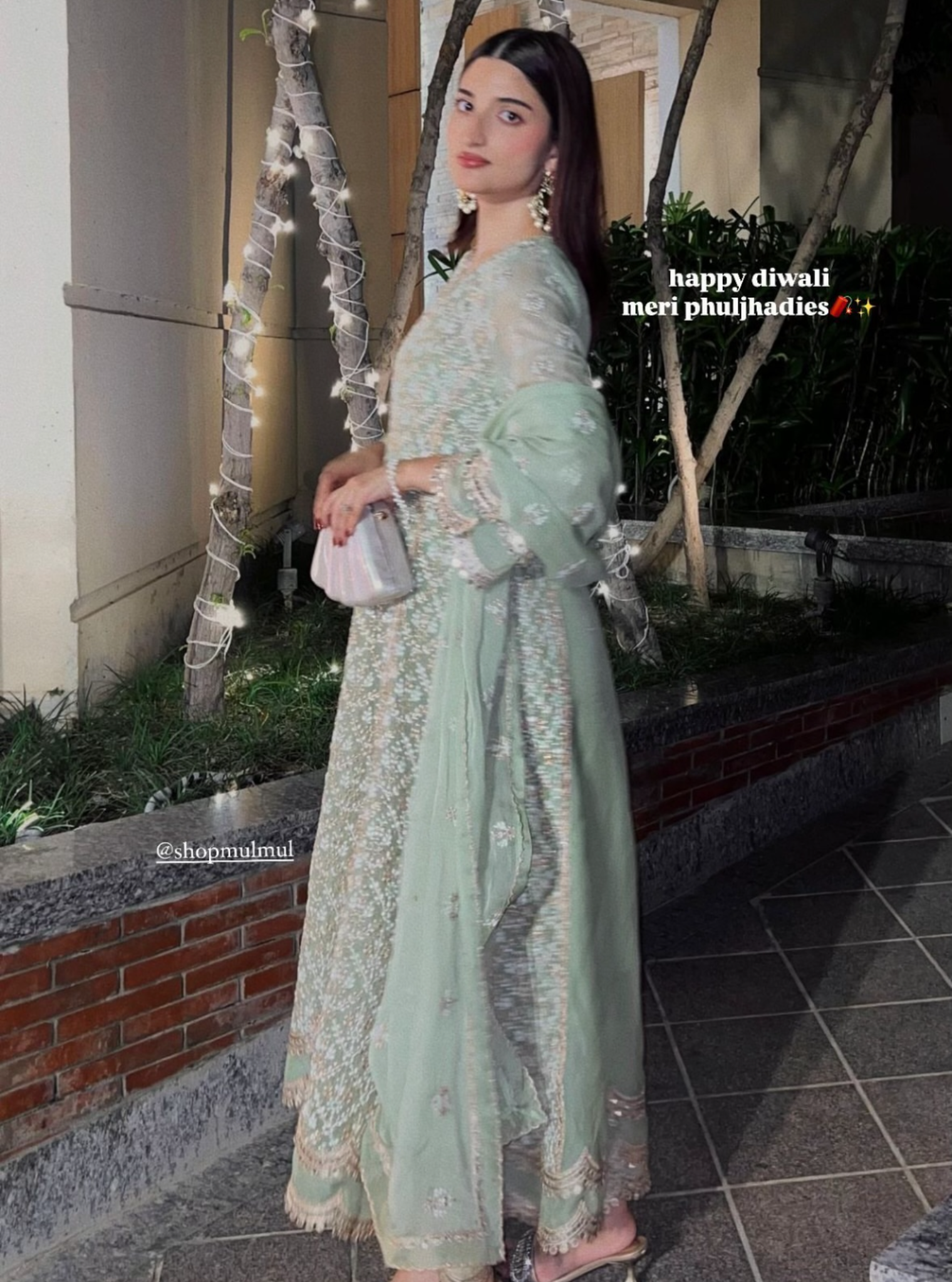 Kwanjal Organza Green Kurta Set