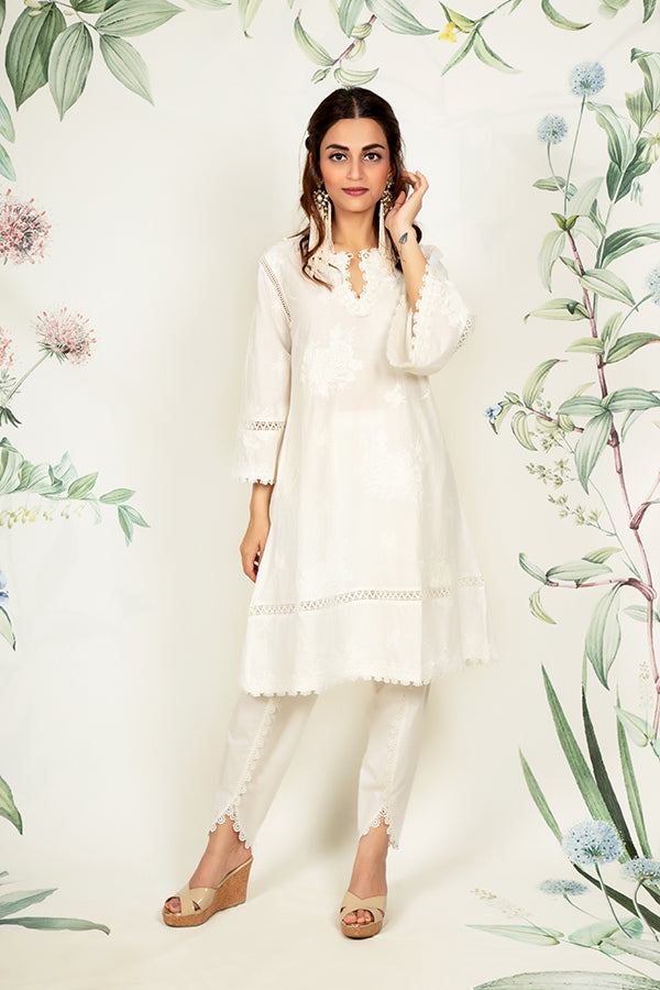 Sunflower White Kurta Set