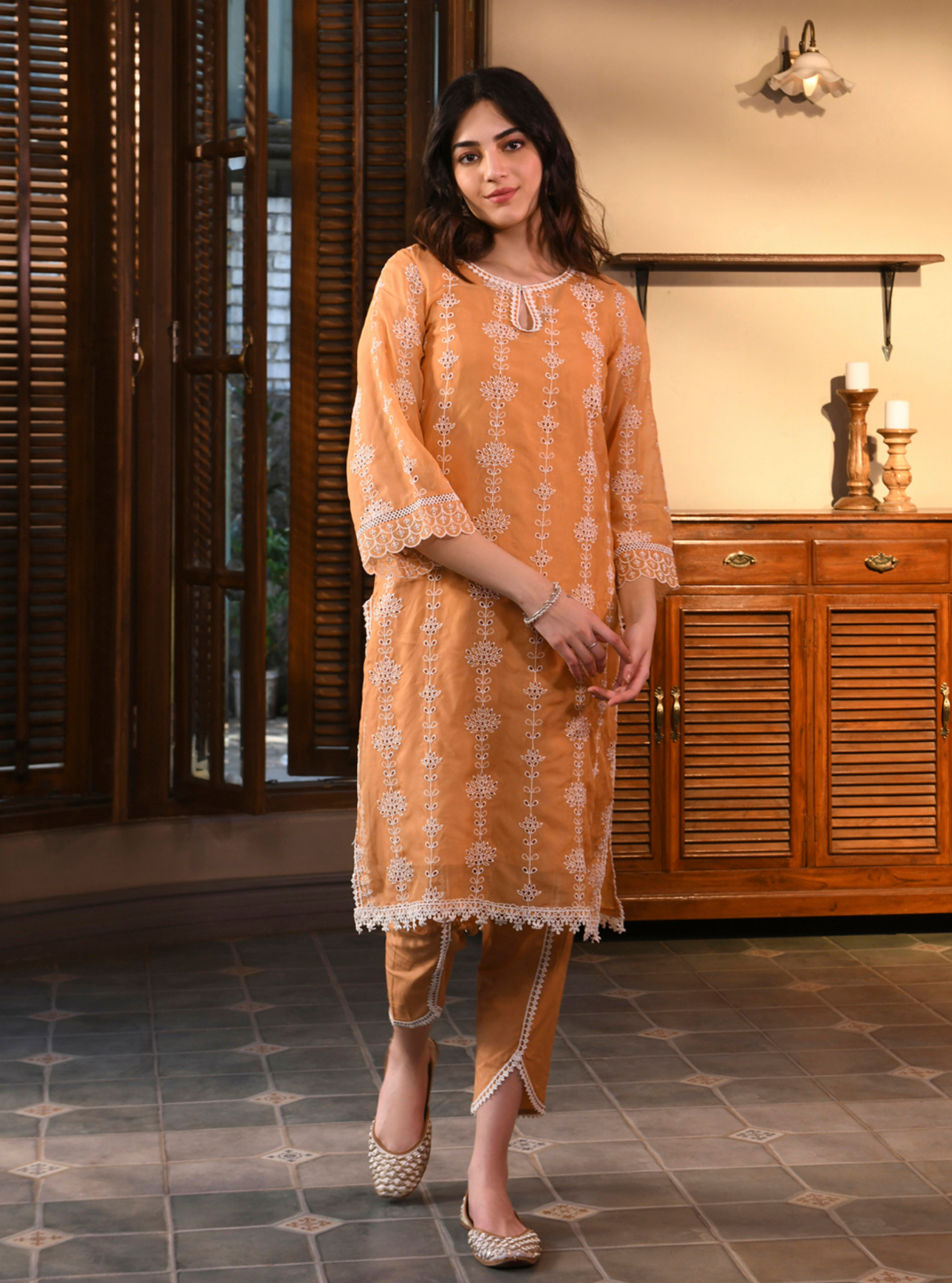 Nisrina Organza Orange Kurta Set