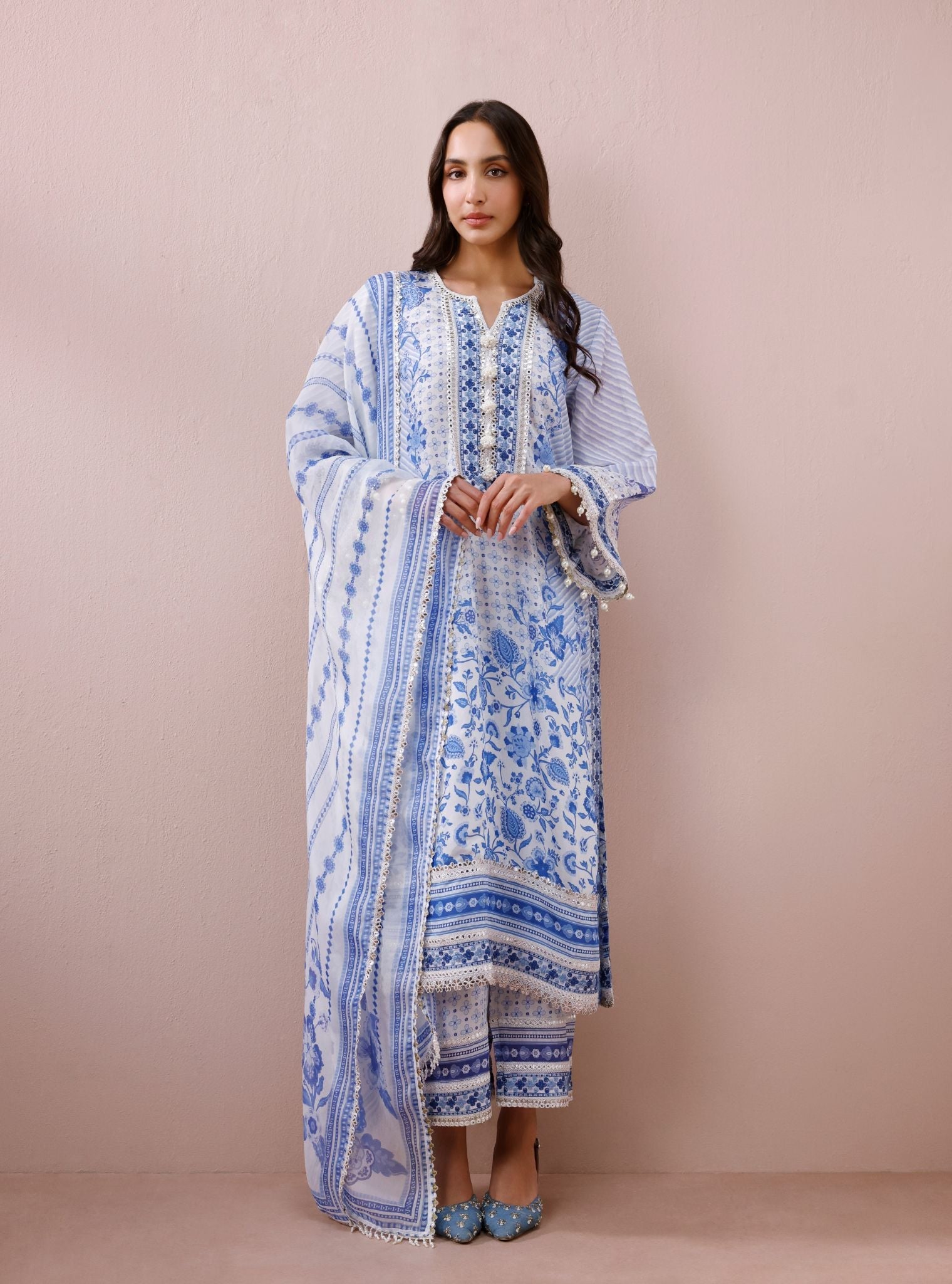 Olisha Lawn Off-white & Blue Kurta Set