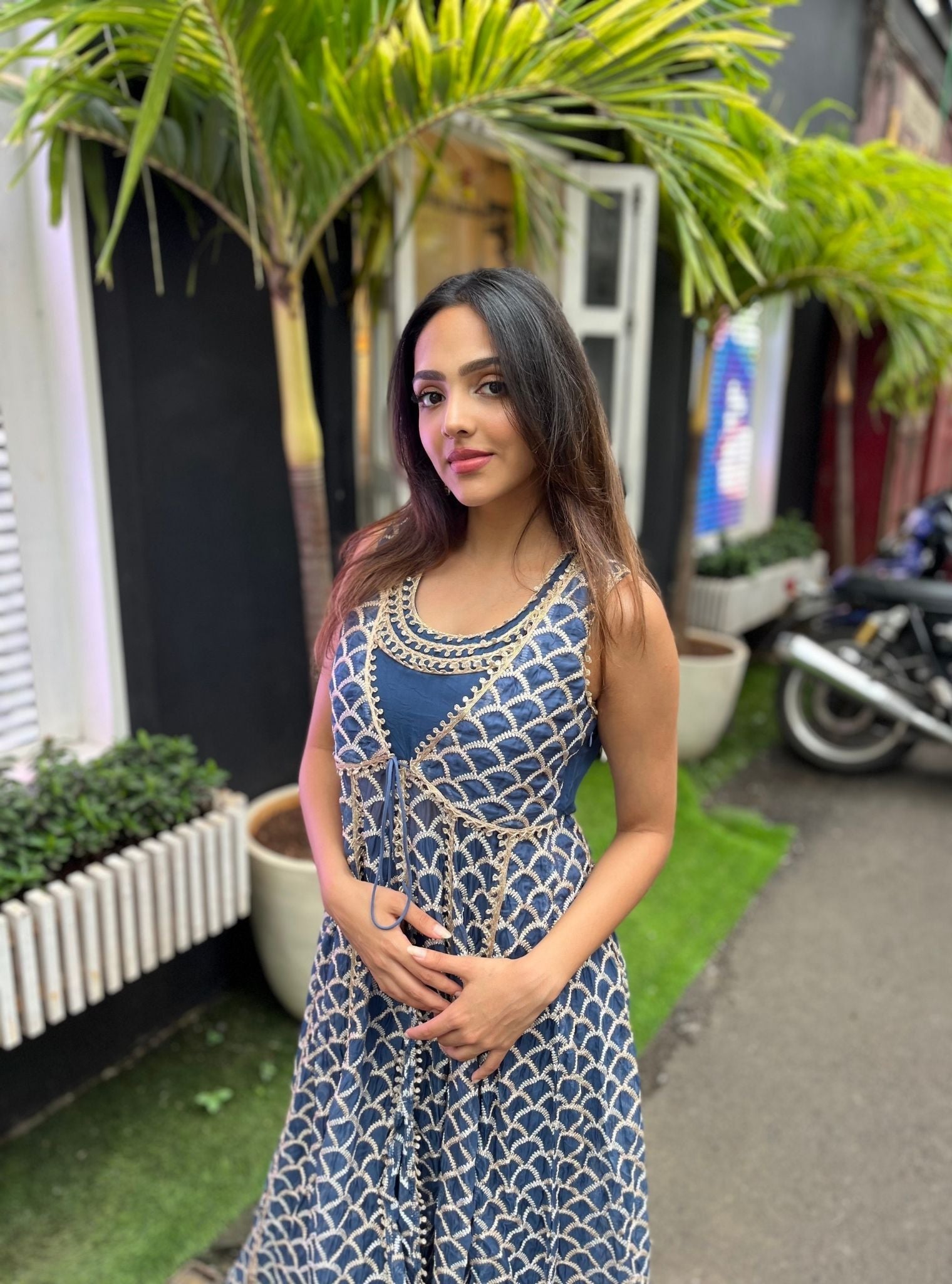 Leona Organza Sleeveless Navy Anarkali Kurta Set