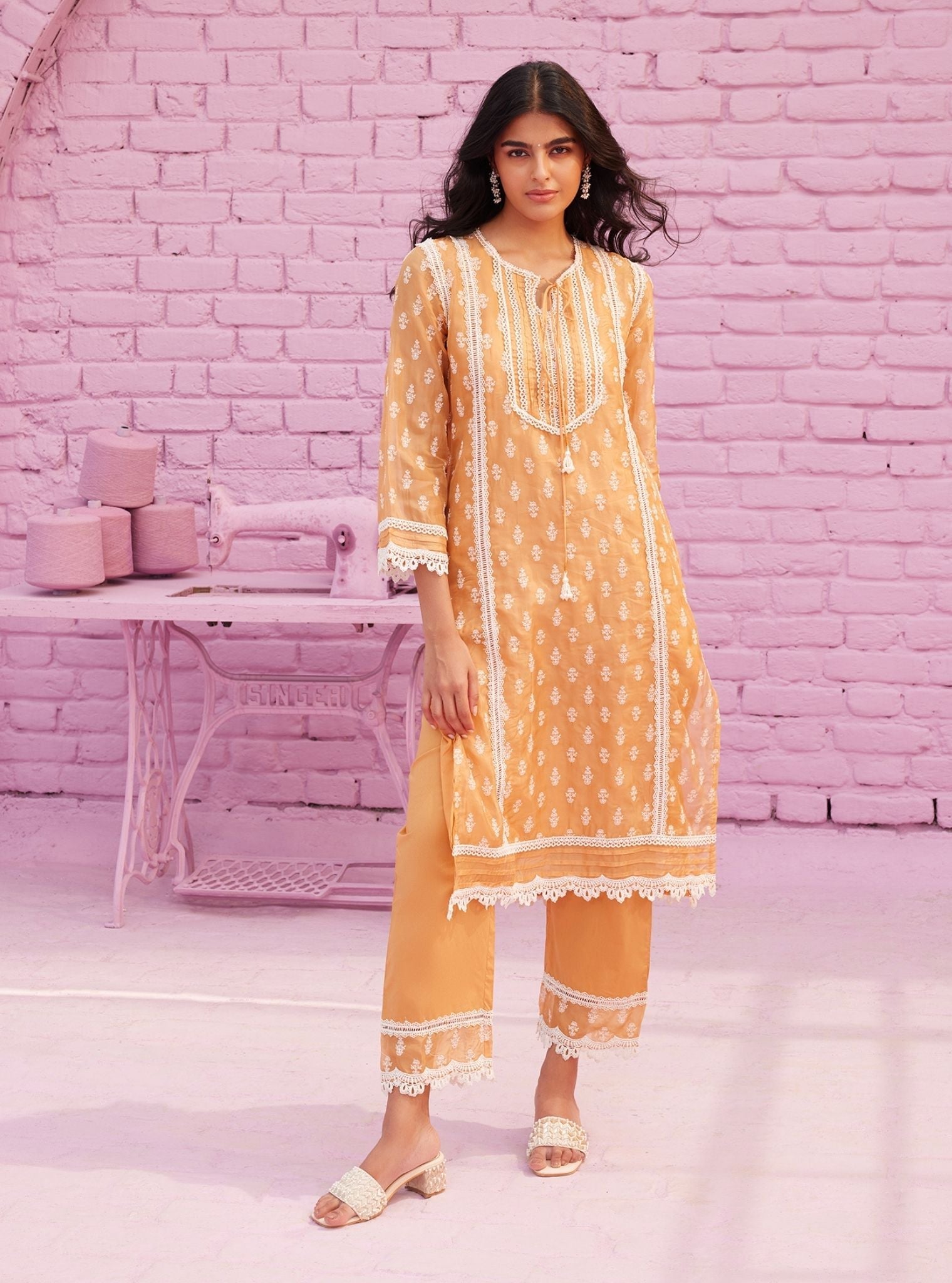 Aarina Organza Orange Kurta Set