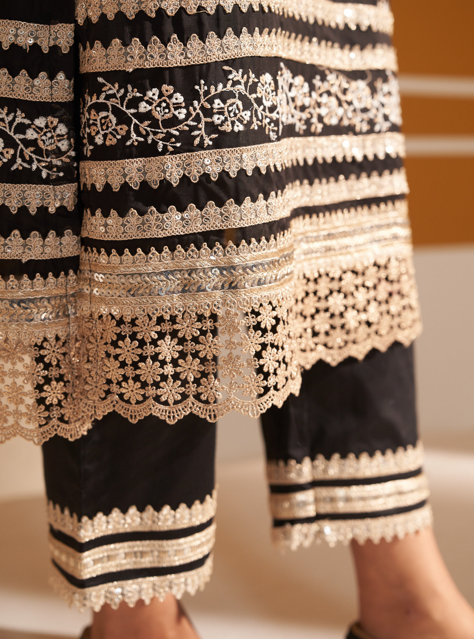 Cinda Organza Black Kurta Set