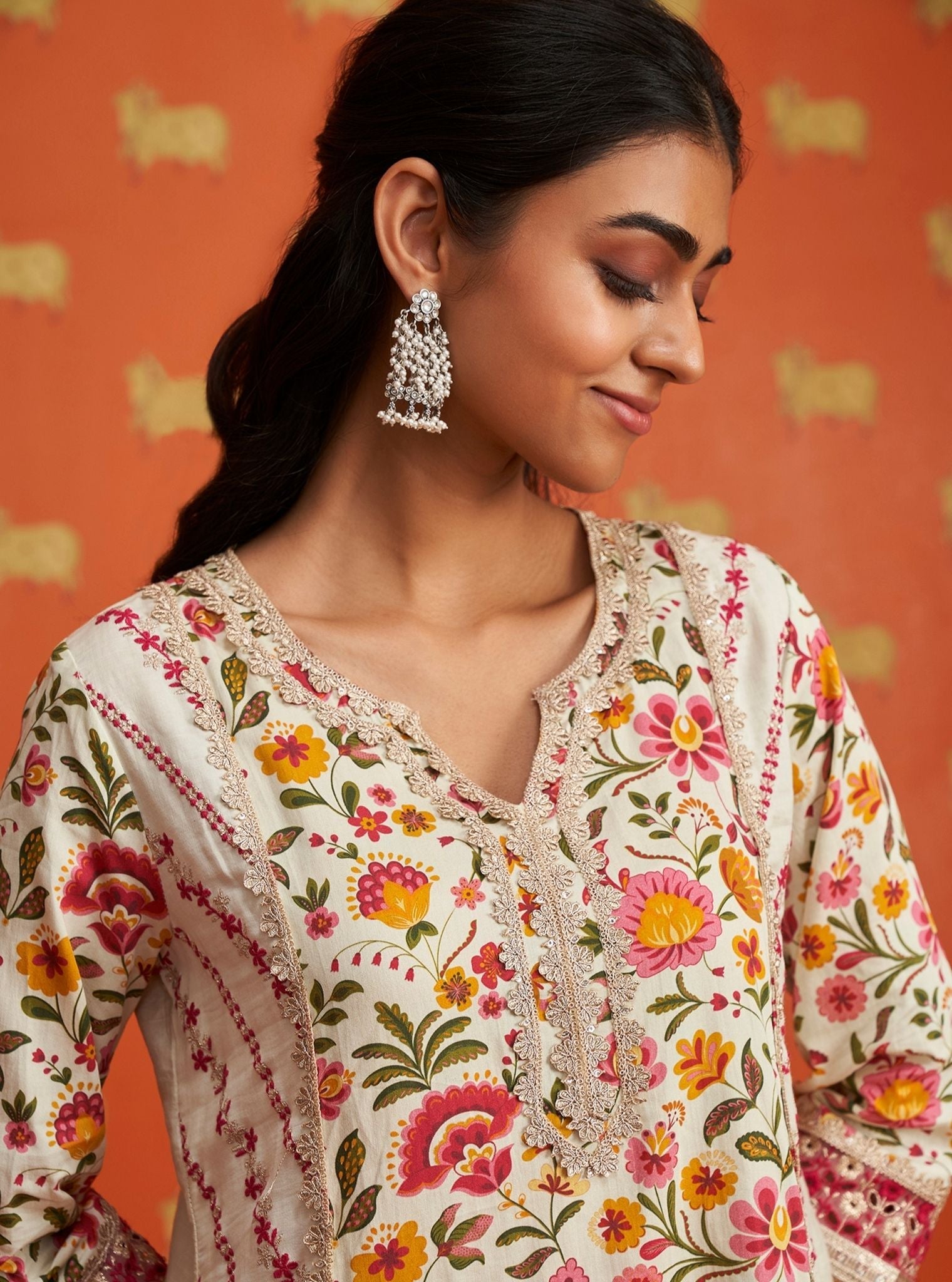Rutna Pima Satin Off White Kurta Set