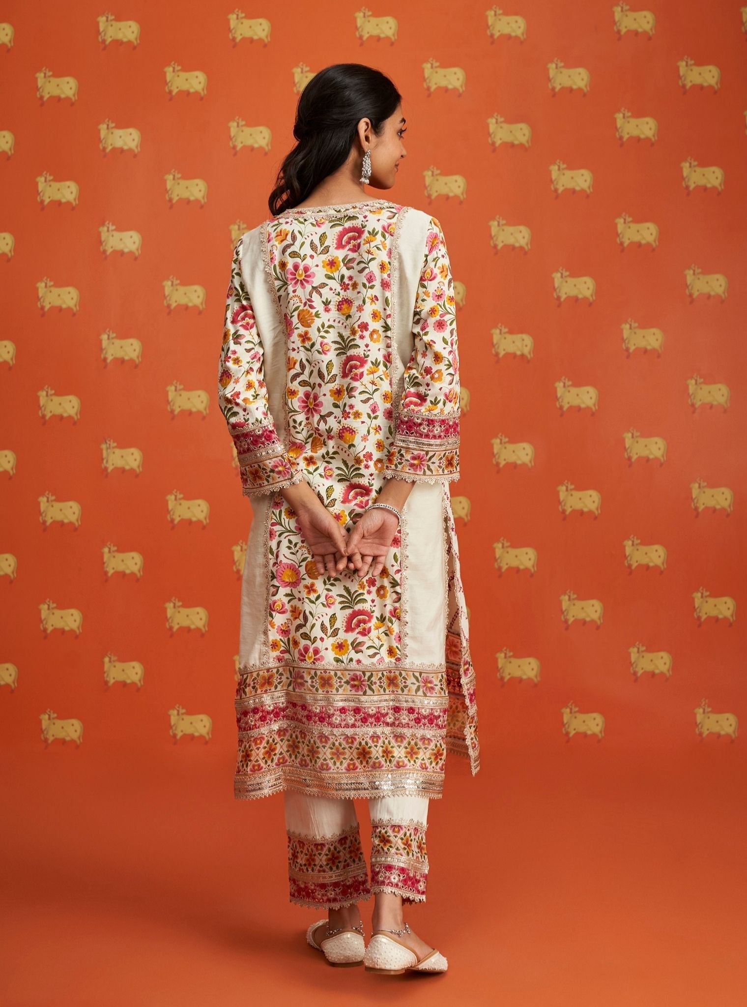 Rutna Pima Satin Off White Kurta Set