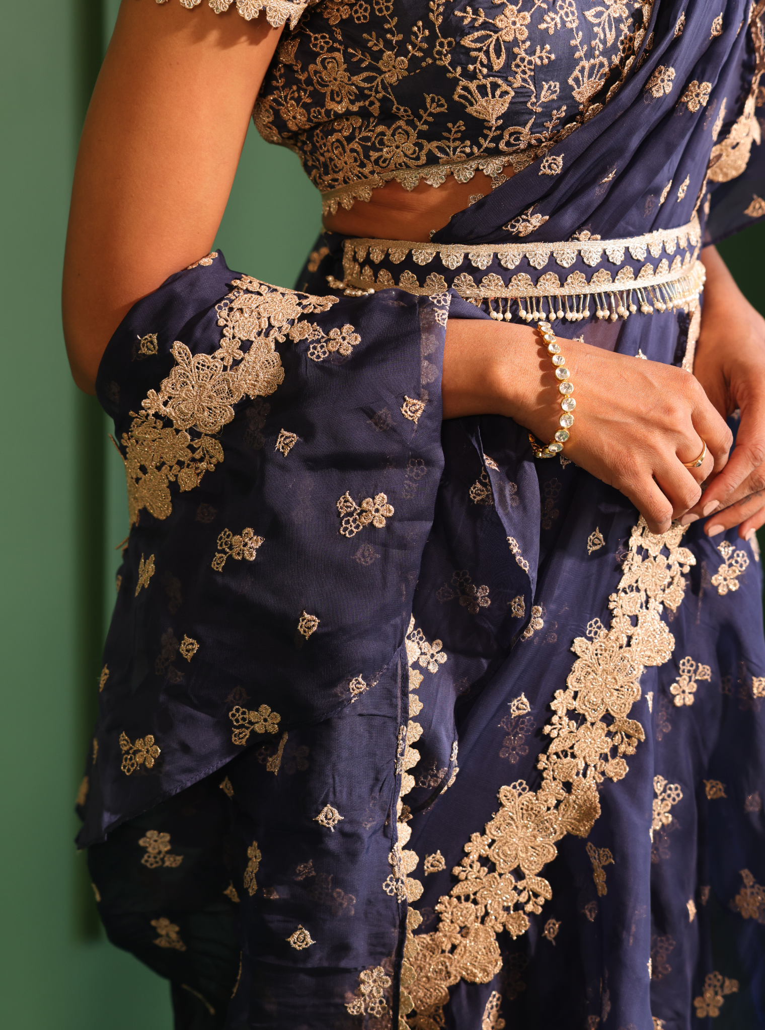 Pari Organza Navy Saree