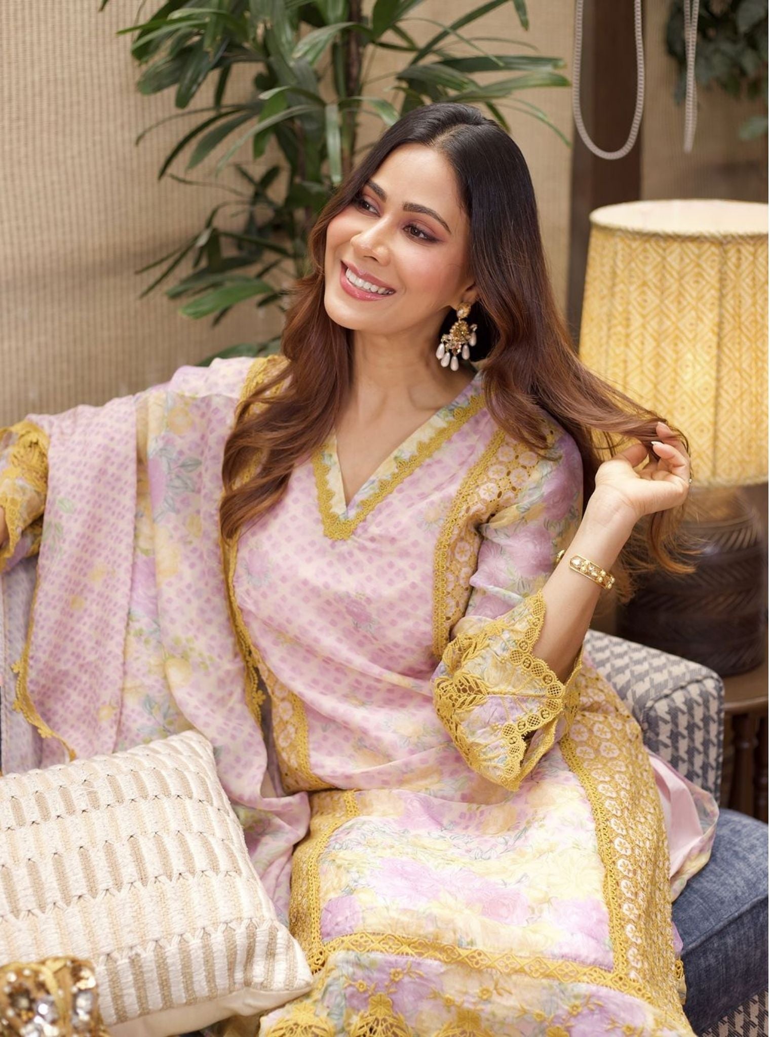 Astoria Organza Printed Pink Kurta Set