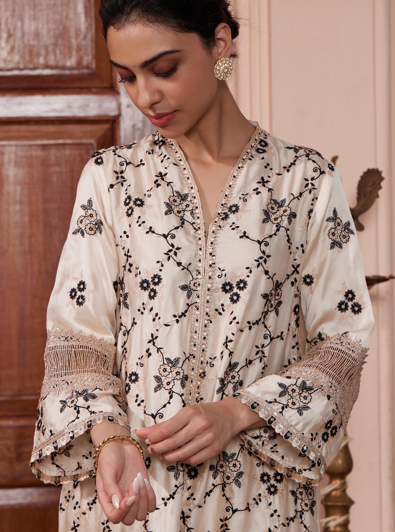 Dvija Cupro Off White Kurta Set