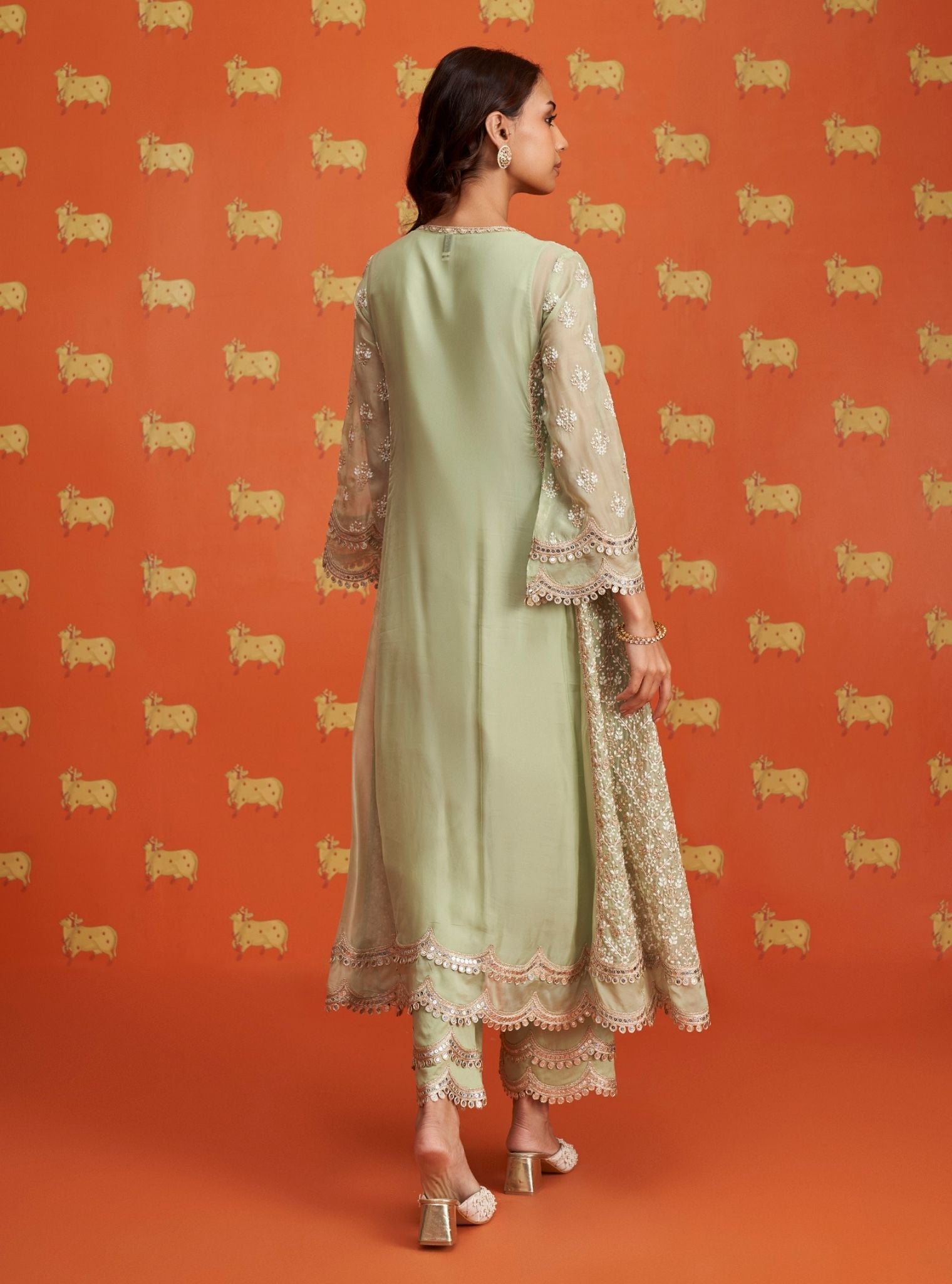 Kwanjal Organza Green Kurta Set