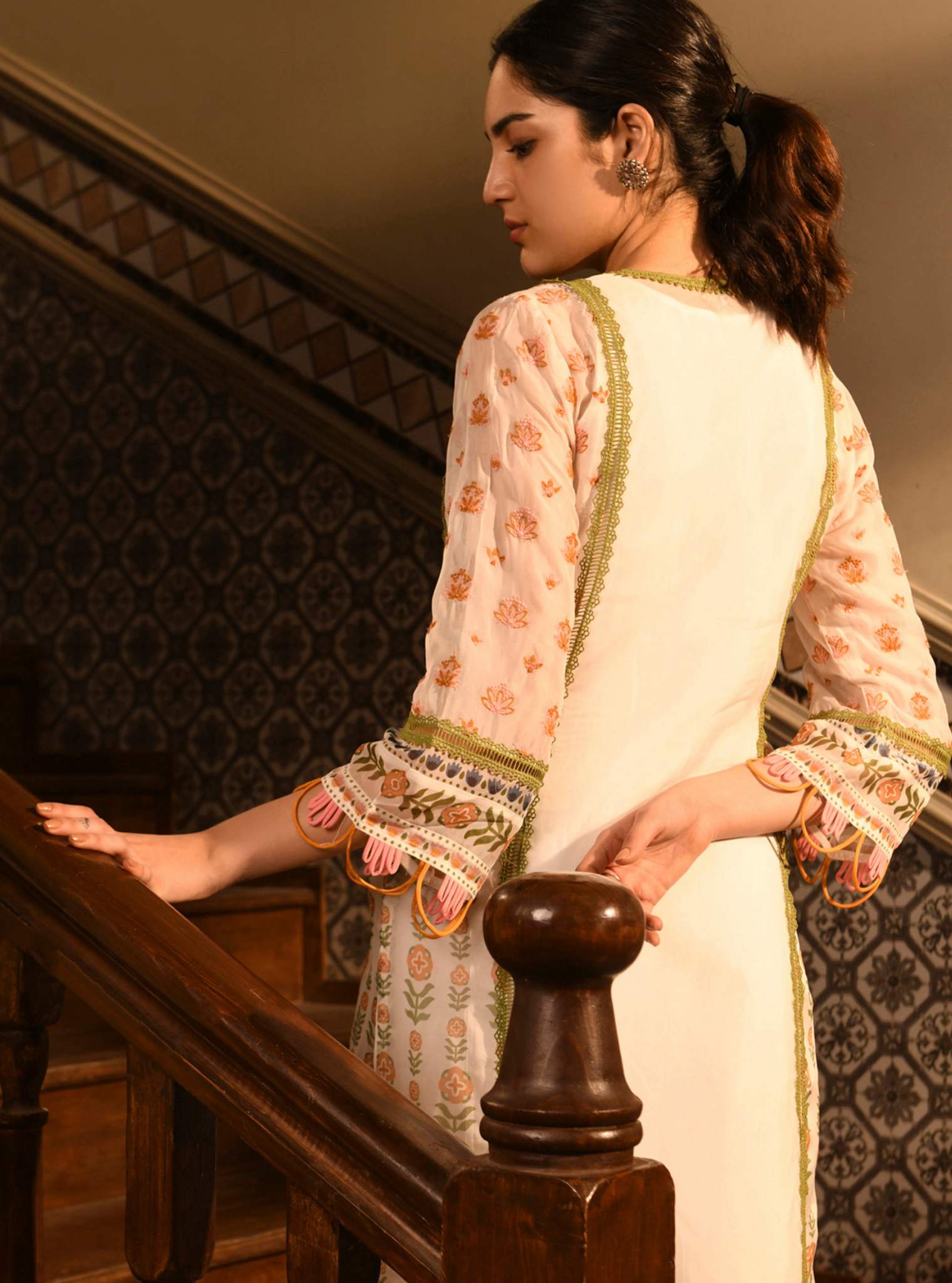 Padmini Organza White Kurta Set