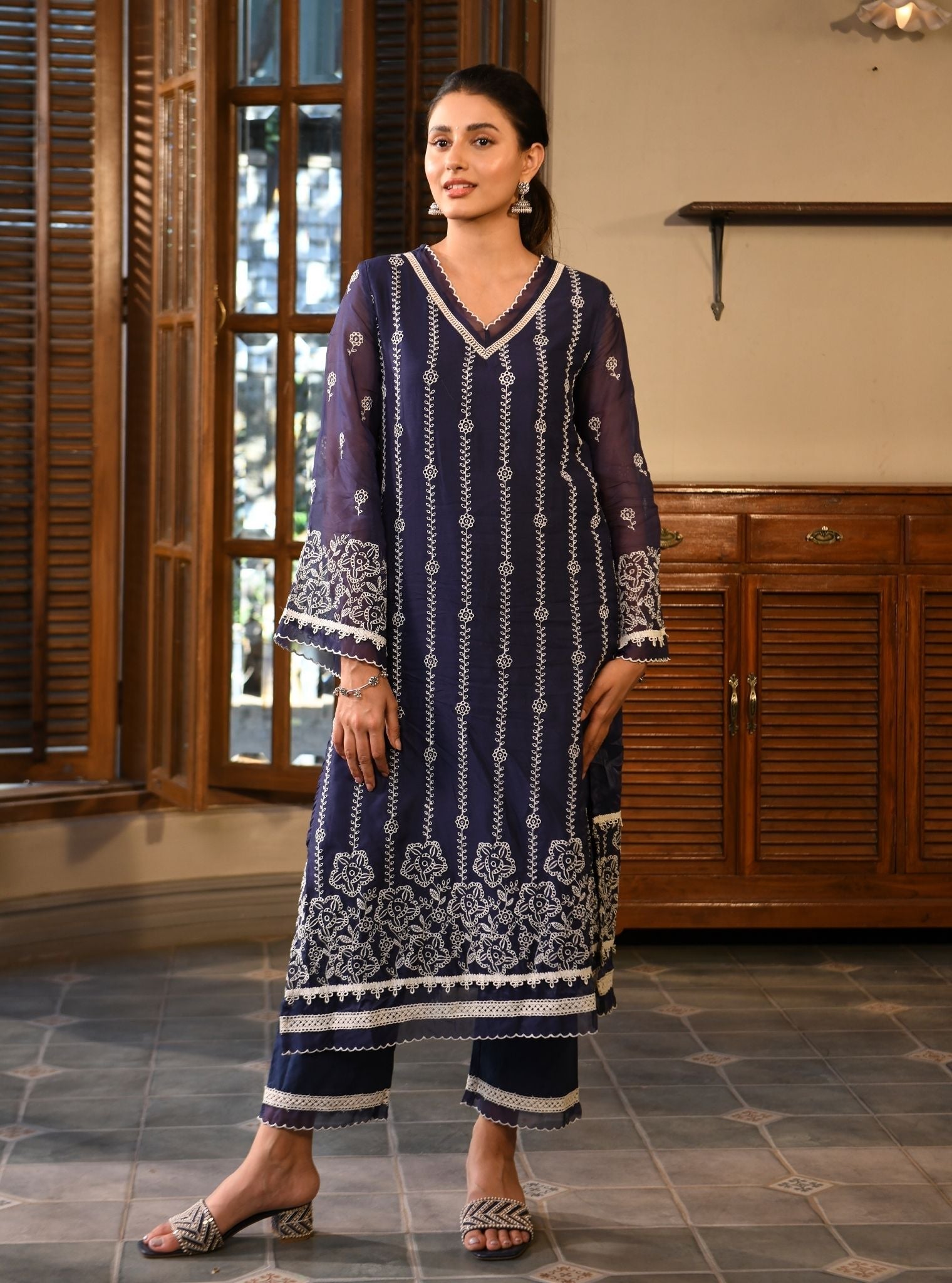 Parisa Organza Navy Kurta Set
