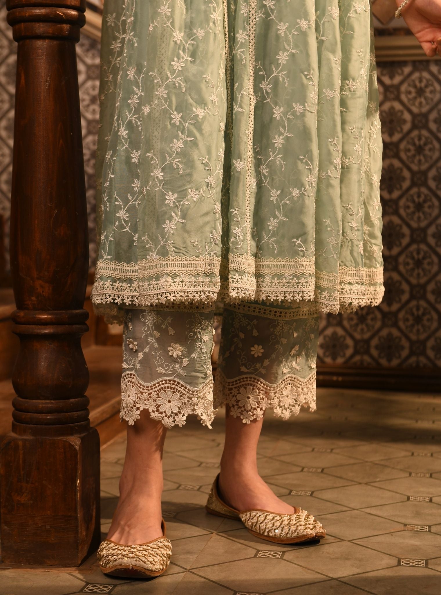 Capila Organza Teal Blue Anarkali Set