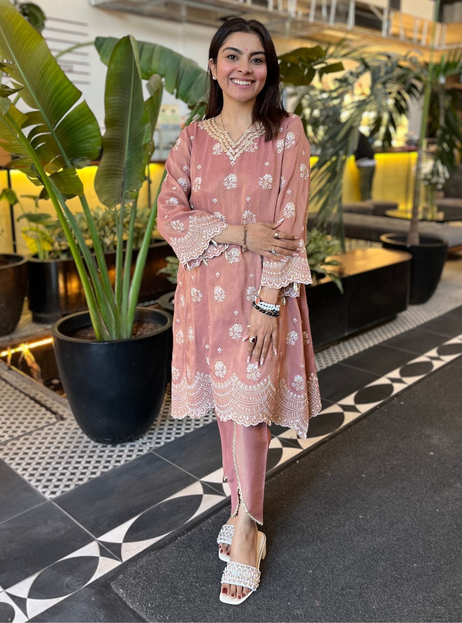 Mehar Tissue Linen Satin Old Rose Kurta Set