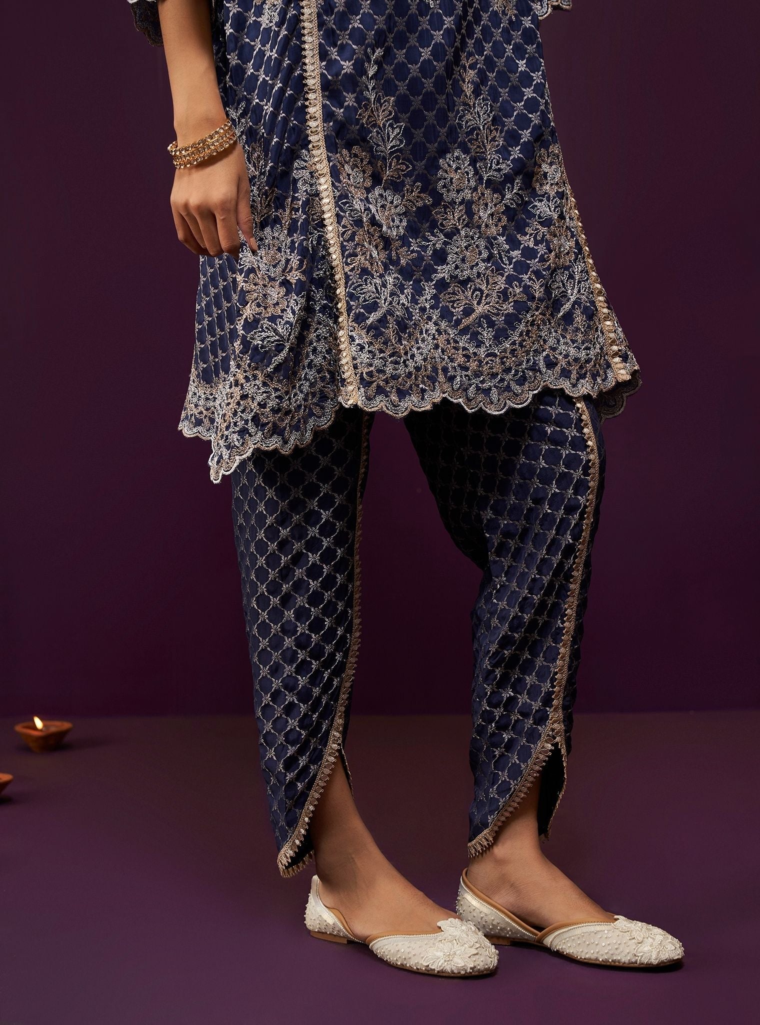 Giacinta Banarsi Navy Kurta Set