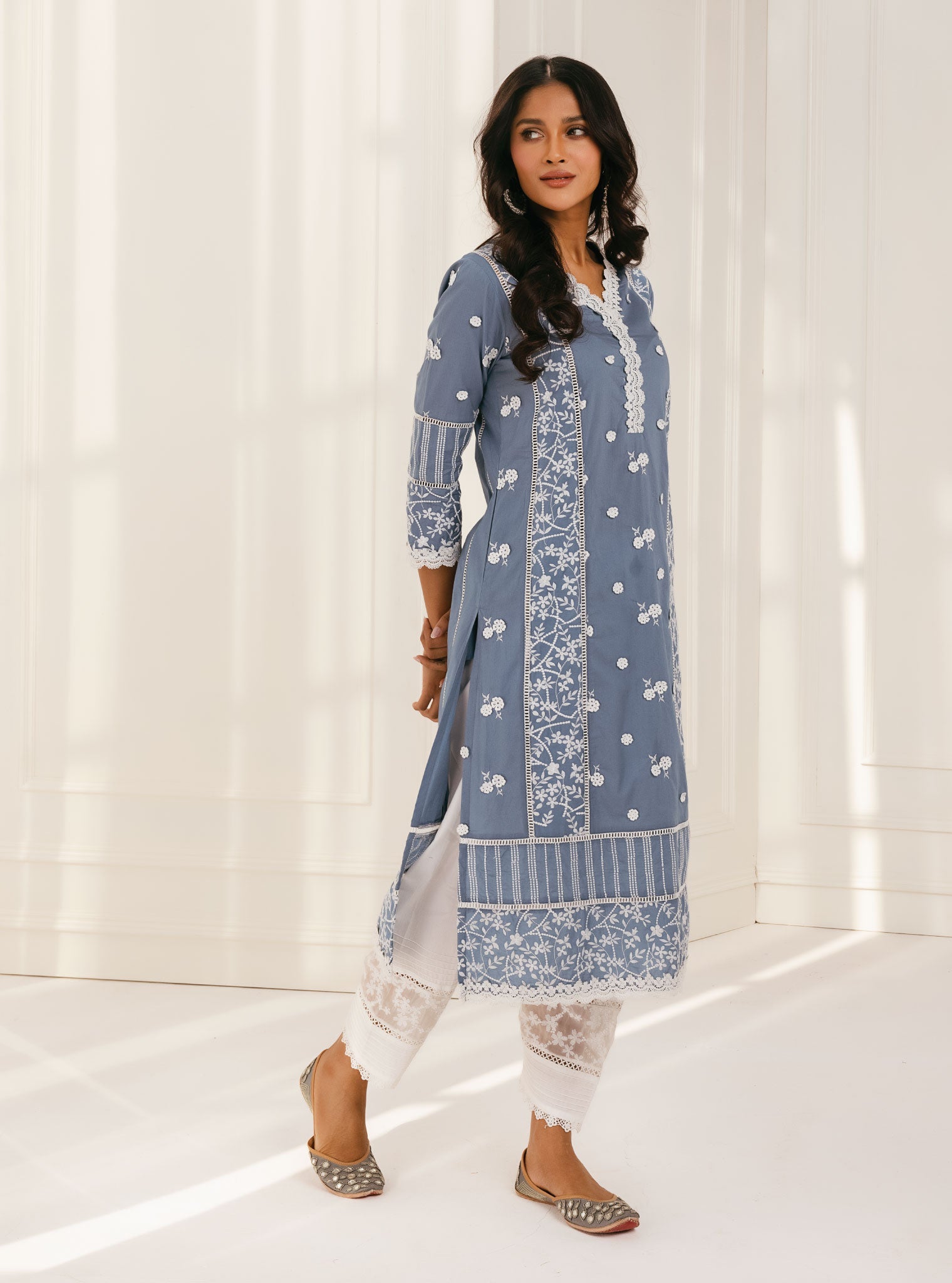 Mulmul Supima Cotton floral Organza Panelled White Salwar