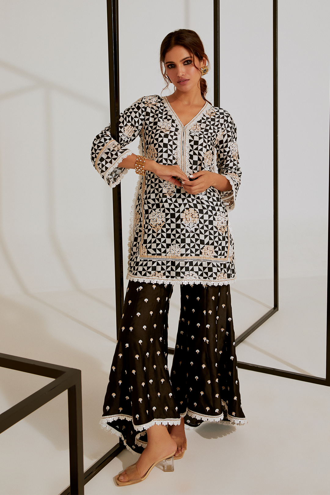 Leyton Cupro Silk Black Kurta Set