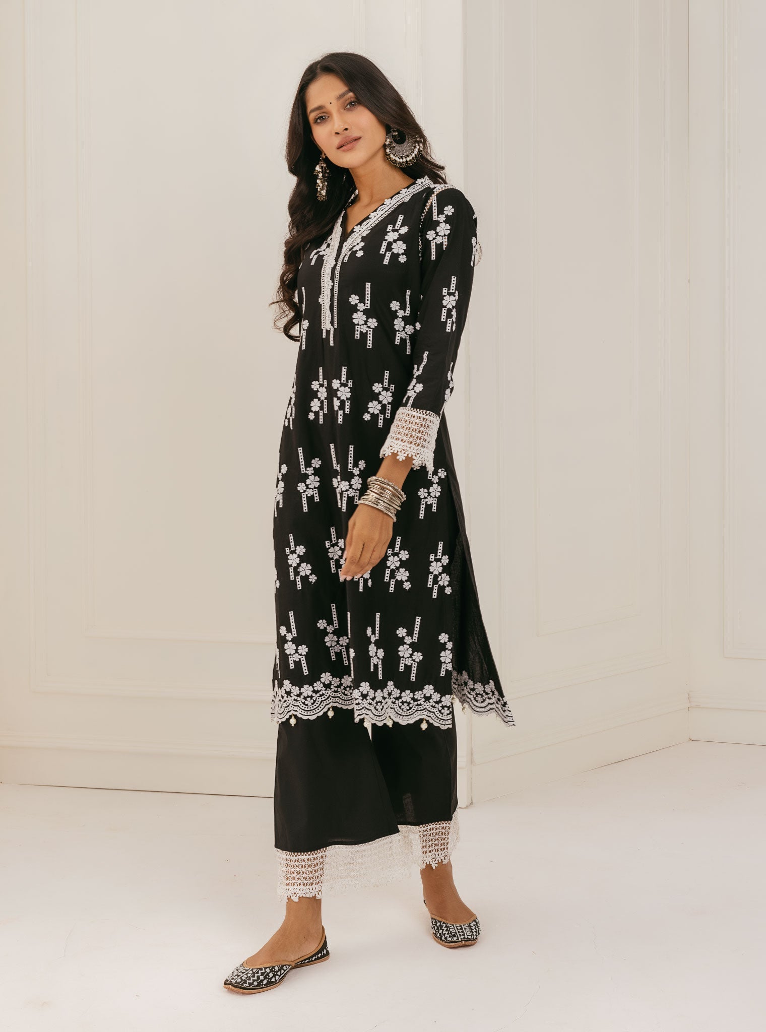 Mulmul Supima Cotton Riwa Black Kurta