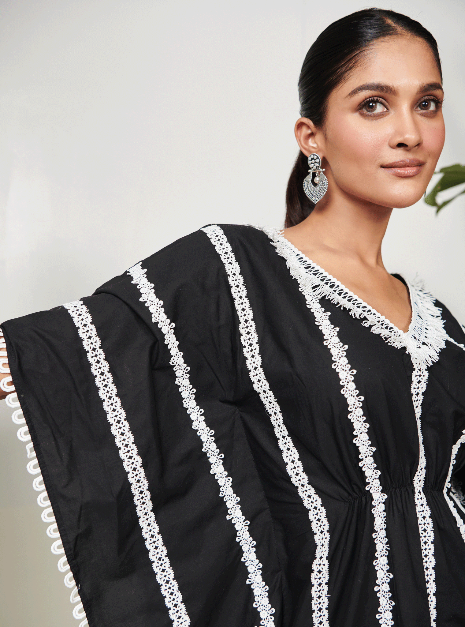 Vivian Supima Cotton Black Kaftan With Irena White Pant