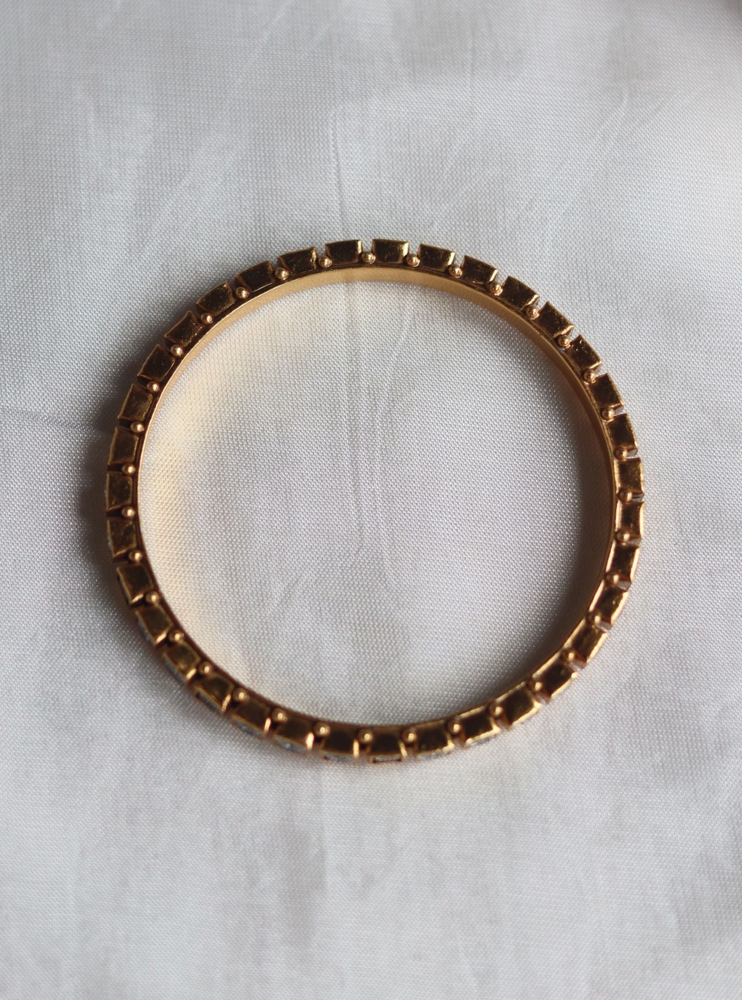 Pure Silver Aruna Bangle