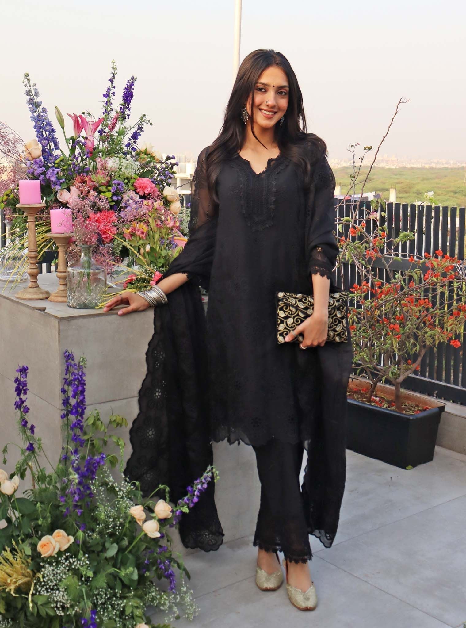 Bita Organza Black Kurta Set