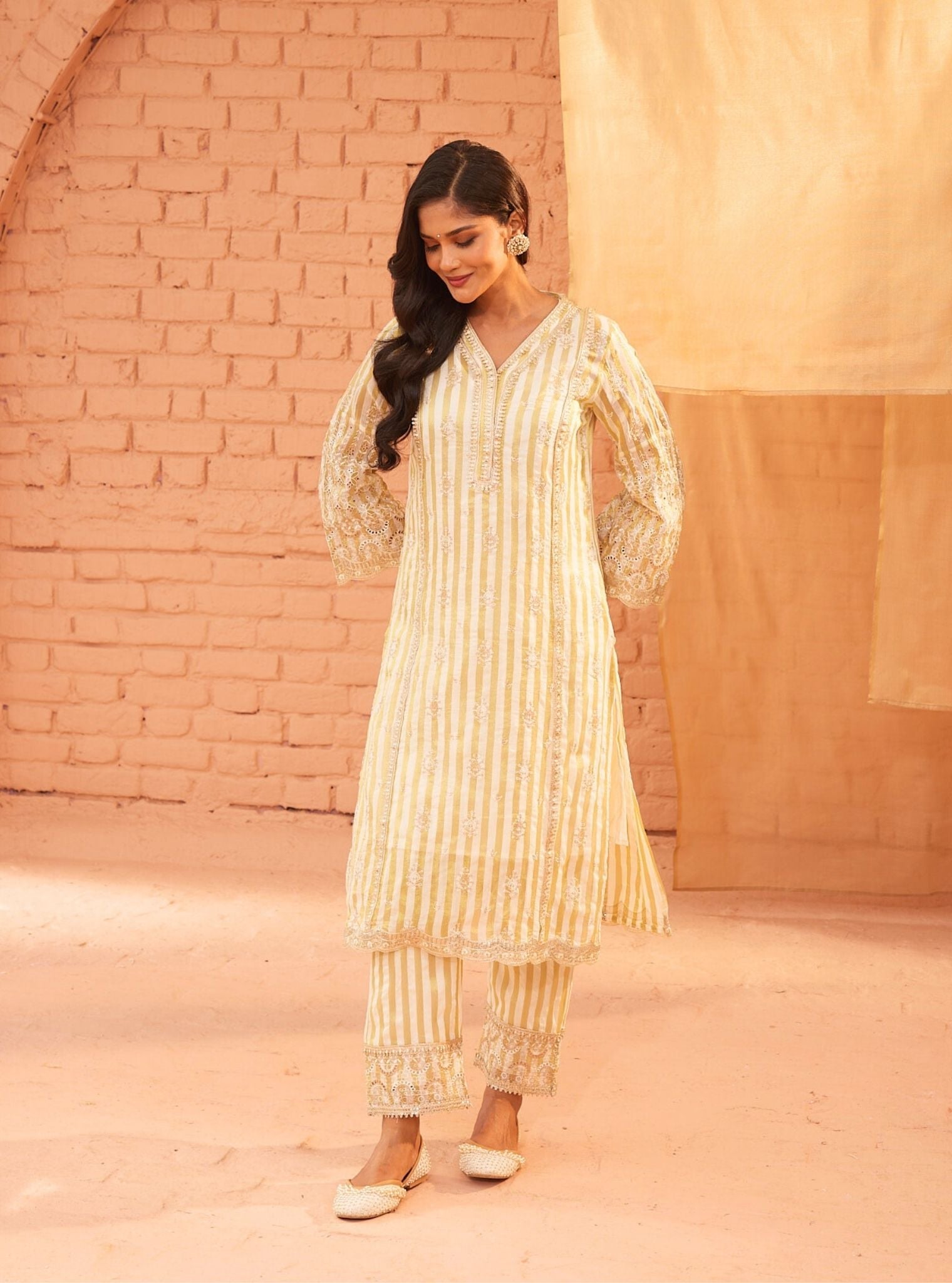 Hayden Banarsi Off White Kurta Set