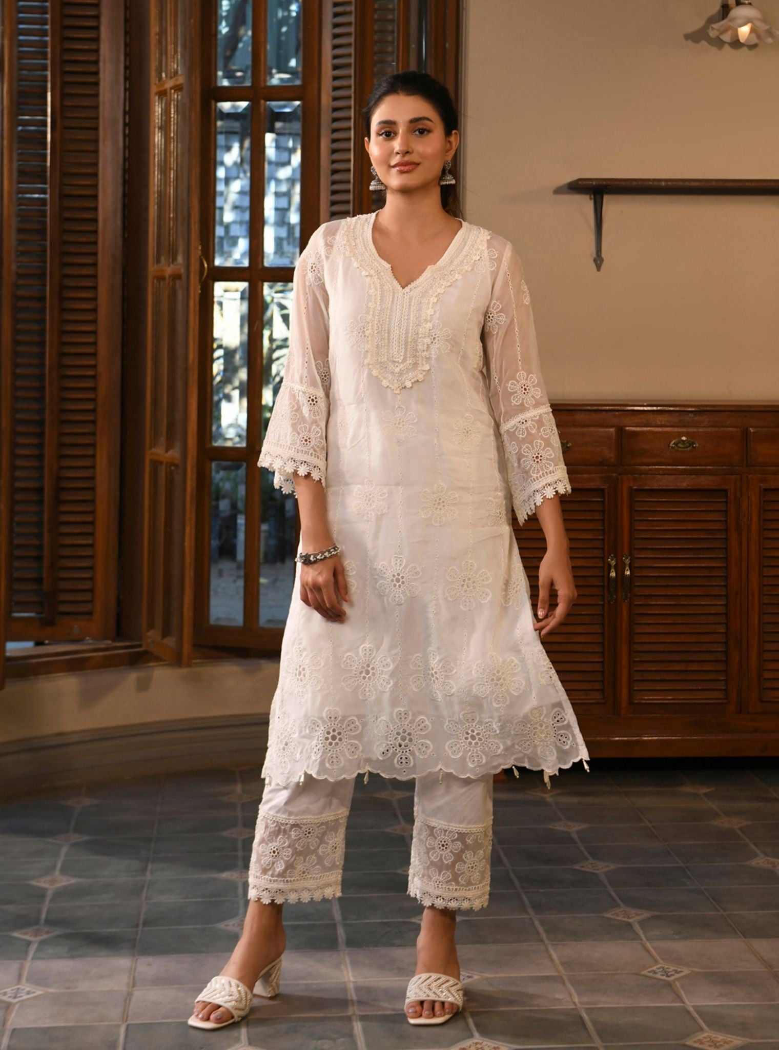 Bita Organza White Kurta Set