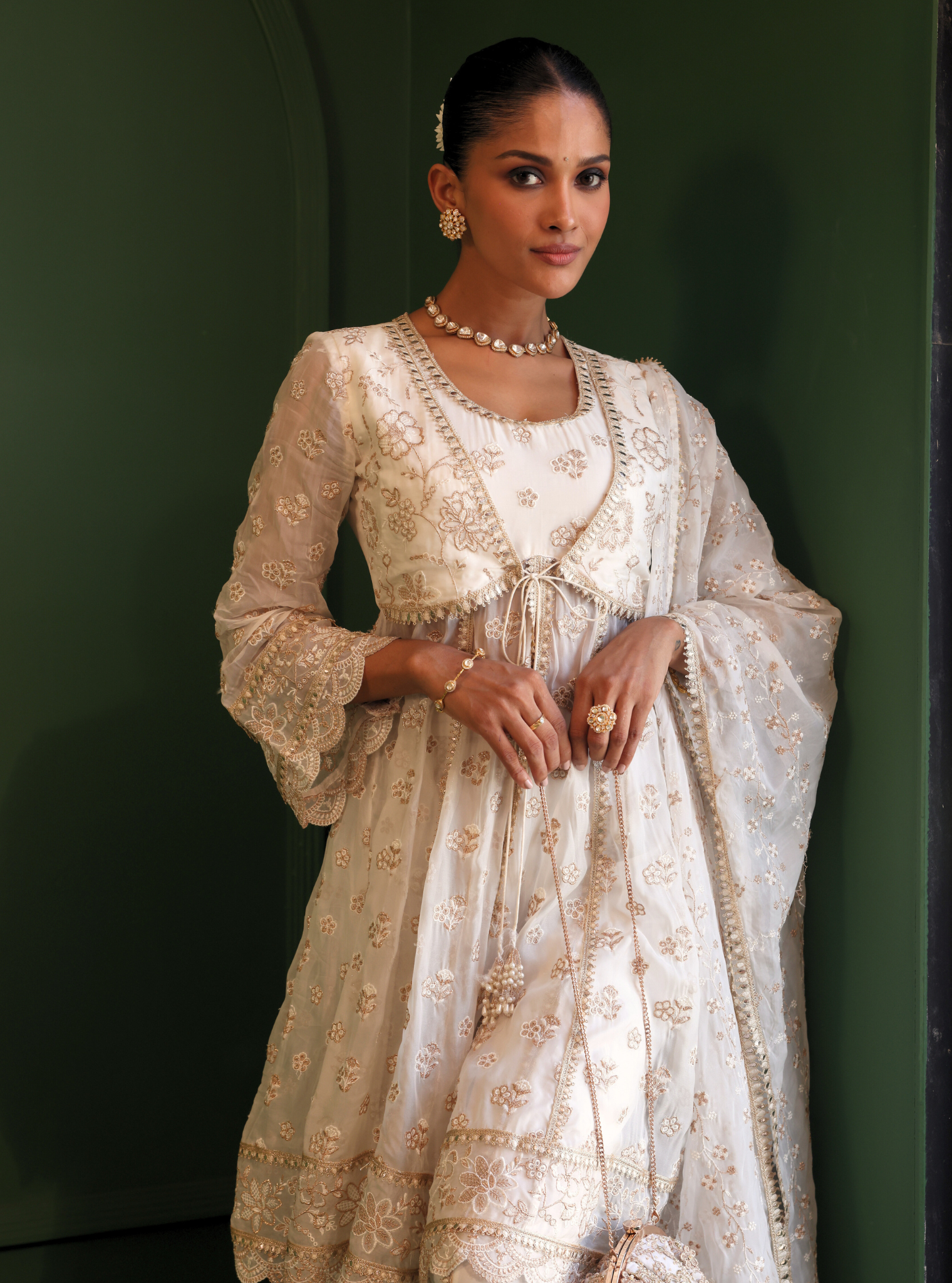 Gaatha Organza Off White Short Anarkali Kurta Set