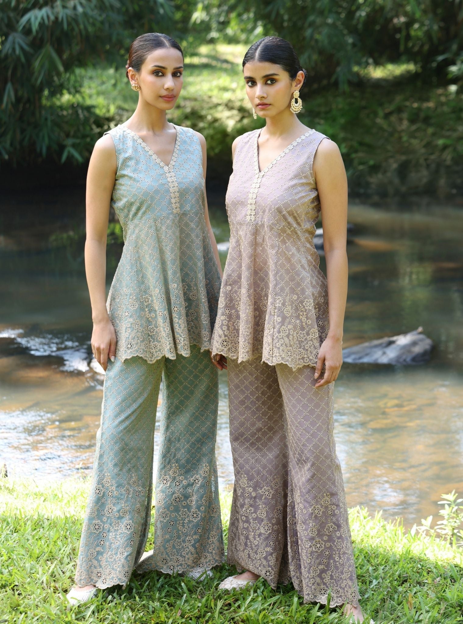 Araj Royal Tissue Blue Top Set