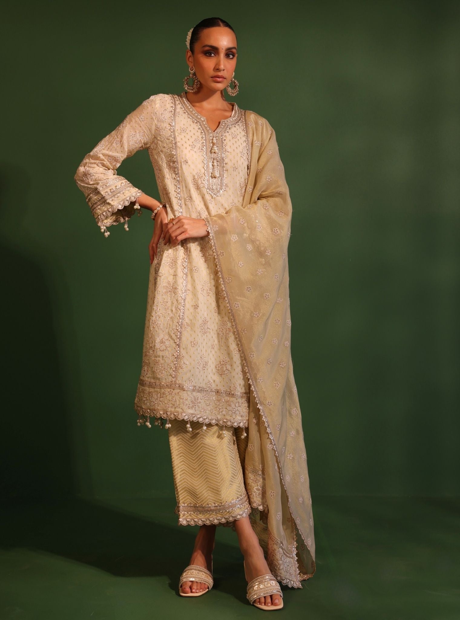 Dhol Banarsi Off White Kurta Set