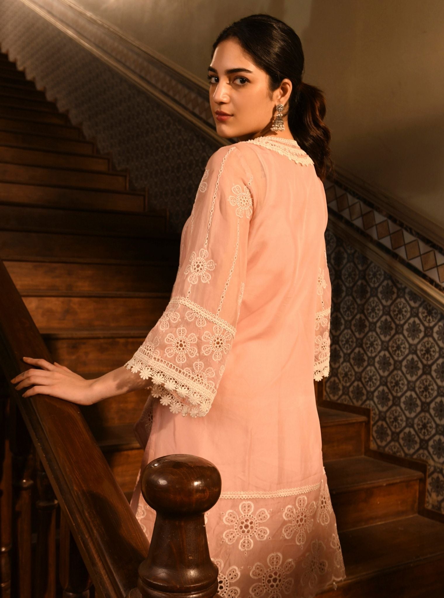 Bita Organza Pink Kurta Set