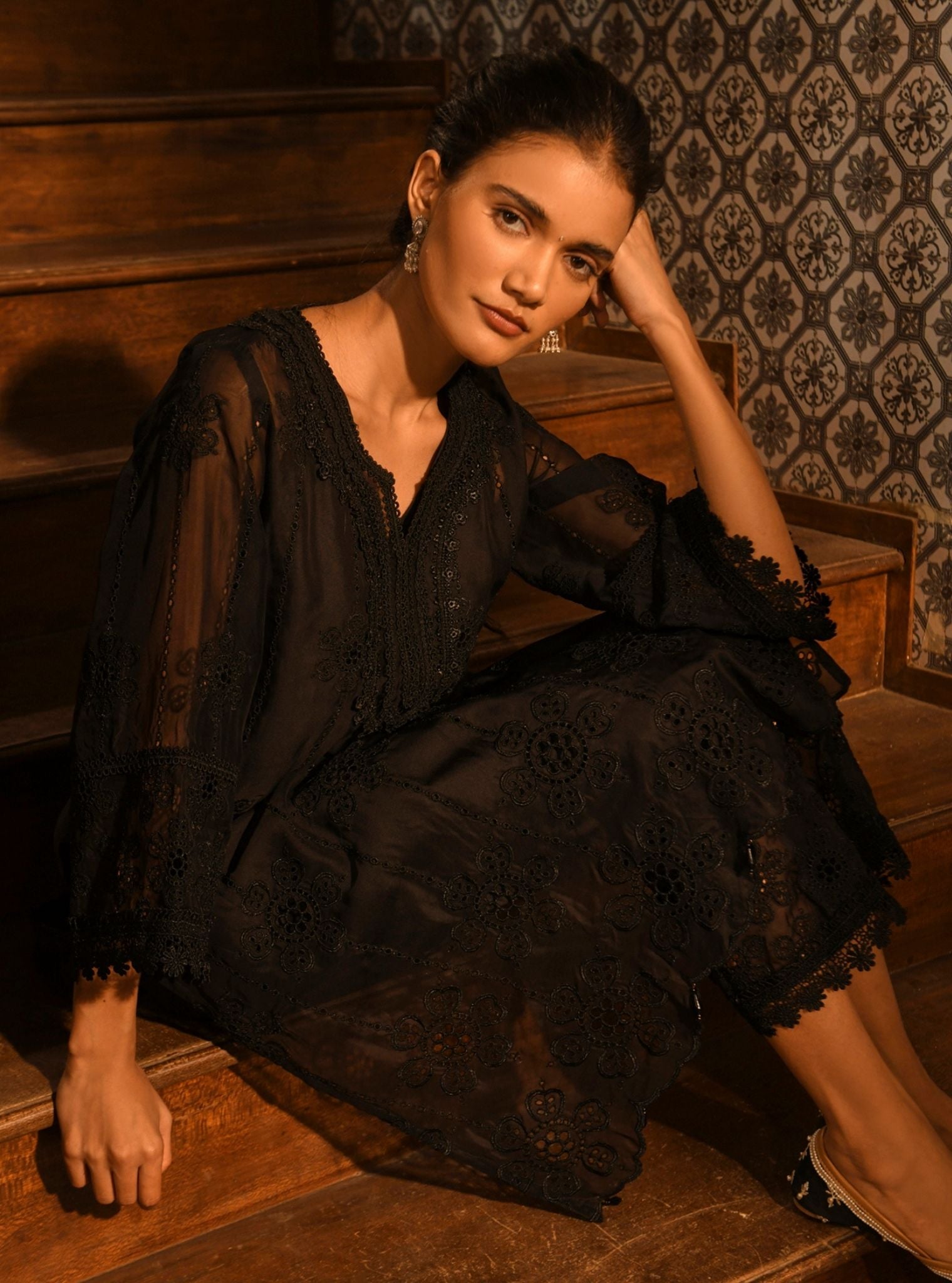 Bita Organza Black Kurta Set