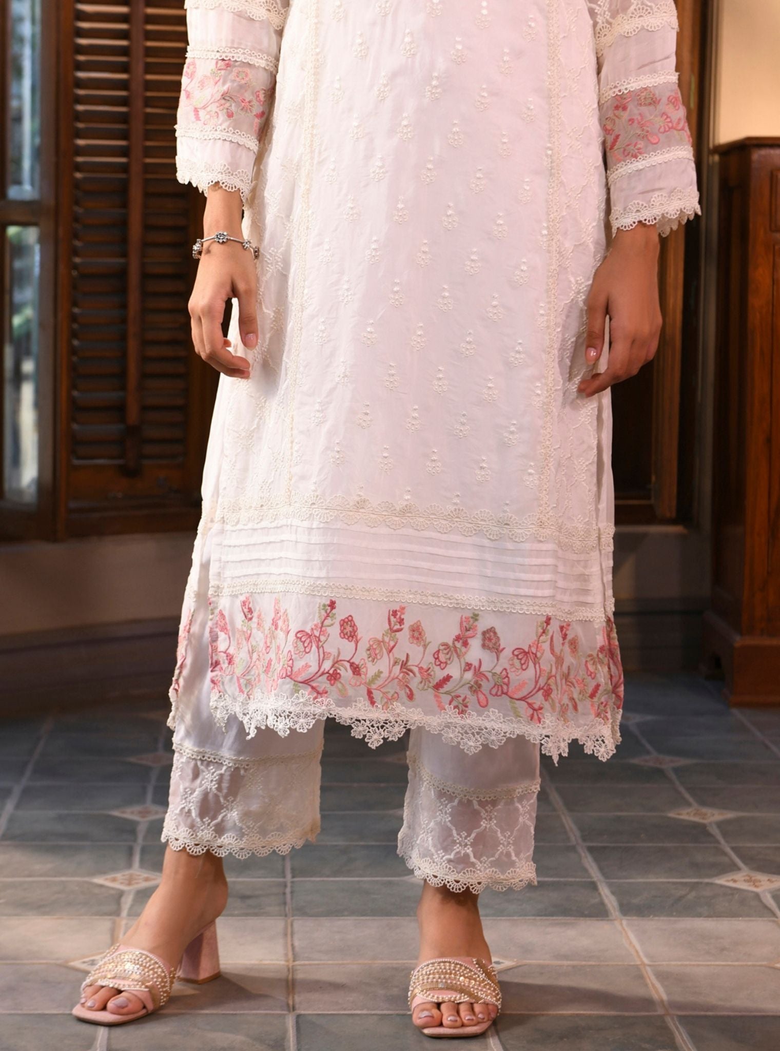 Cyra Organza White Kurta Set