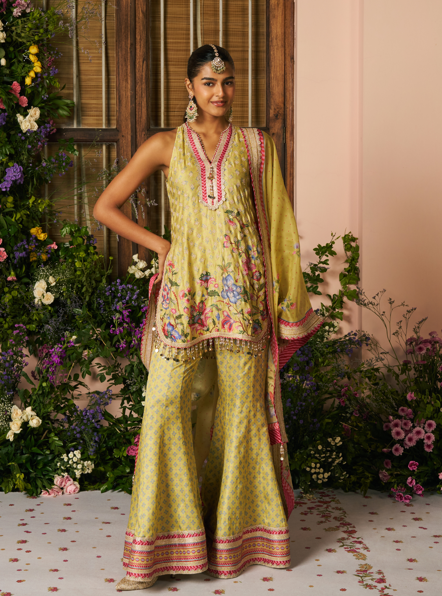 Chakori Linen Satin Lime Printed Kurta Set