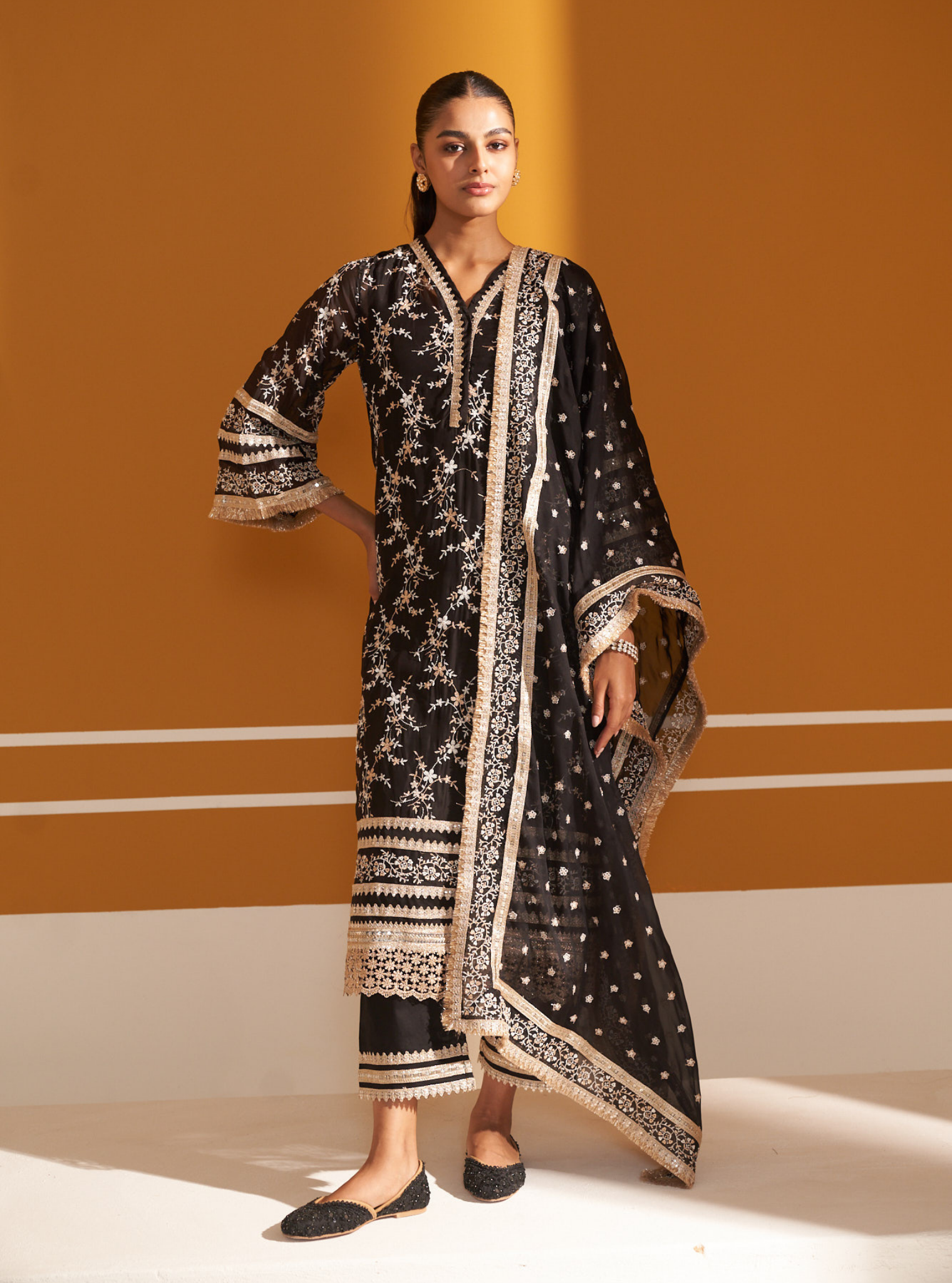 Cinda Organza Black Kurta Set