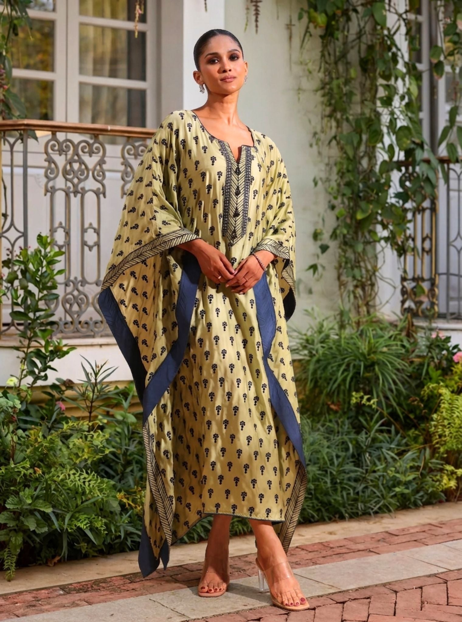 Niti Cupro Satin Green Kaftan