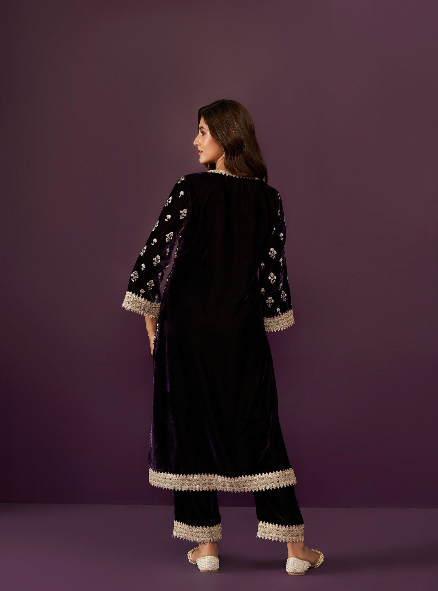 Sade Velvet Purple Kurta Set