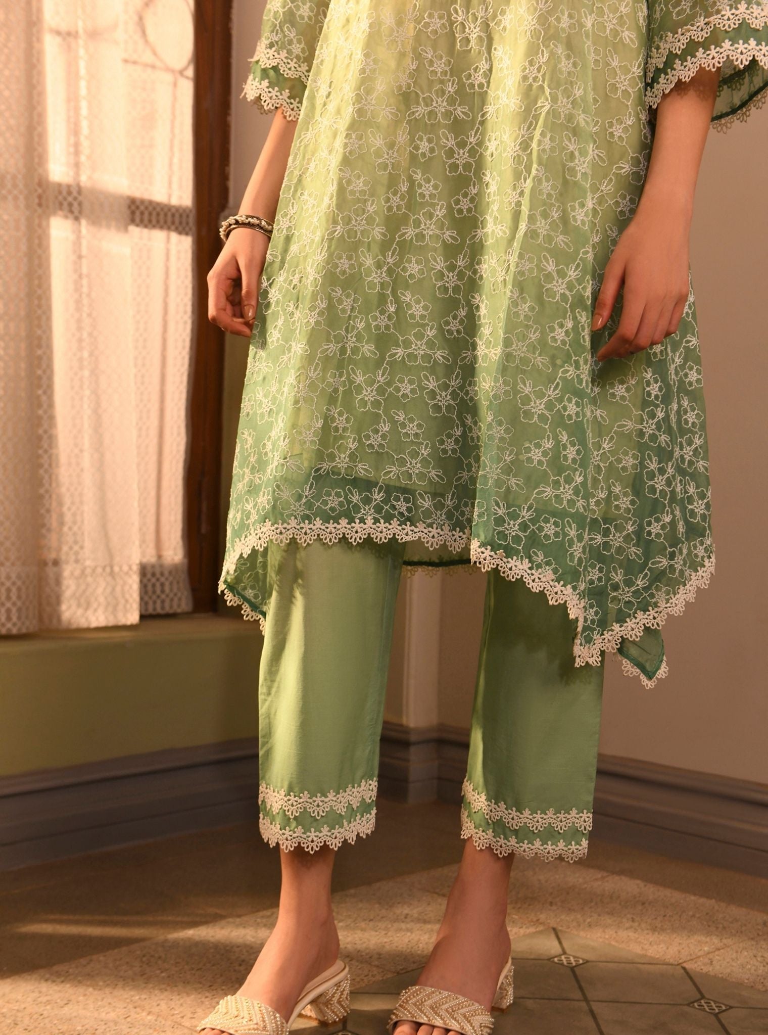 Edna Organza Green Kurta Set