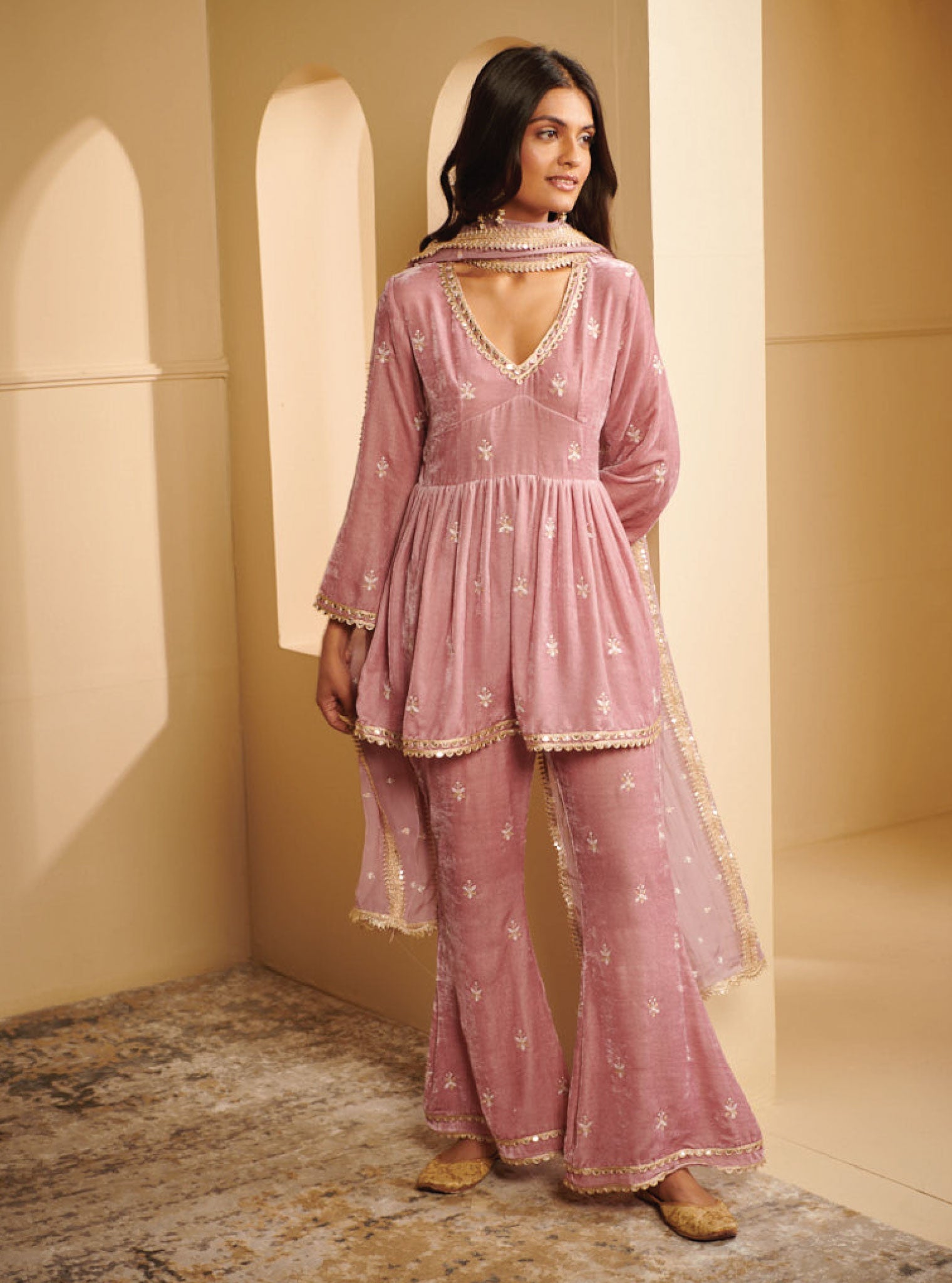 Mysa Velvet Lilac Kurta Set