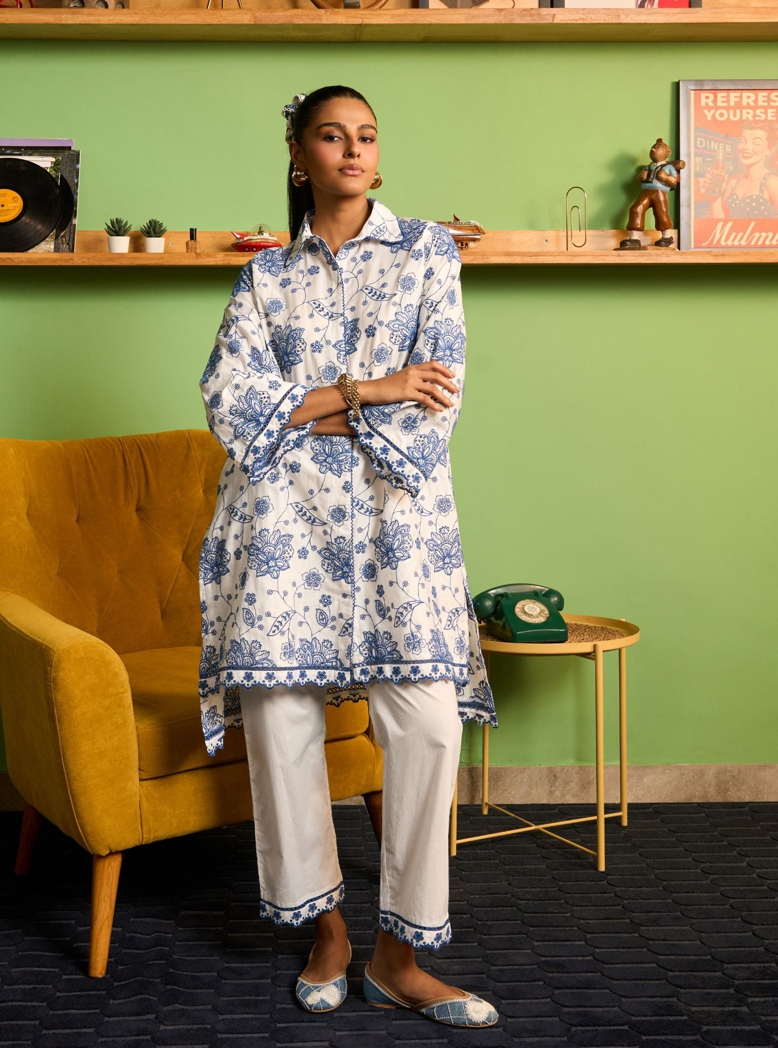 Ziri Pima Satin White Kurta Shirt Set