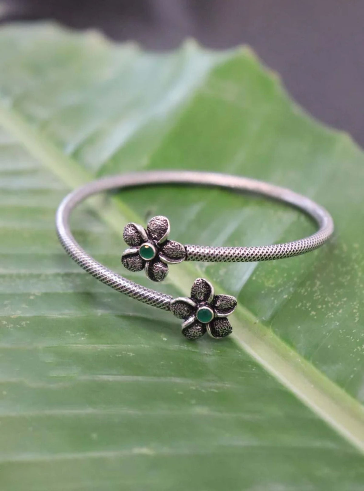 Pure Silver IRYA Bangle
