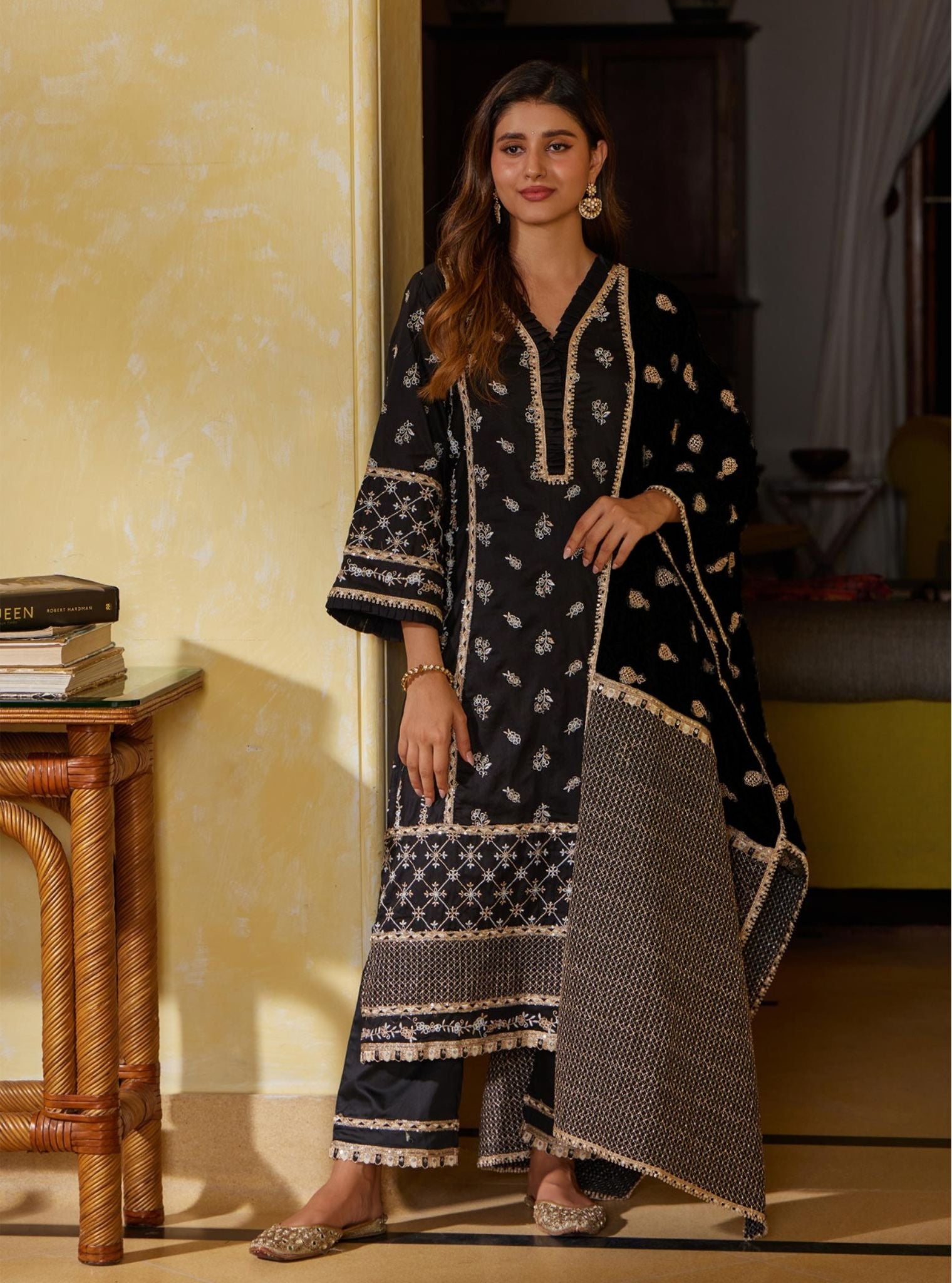 Anvesa Pima Black Kurta Set