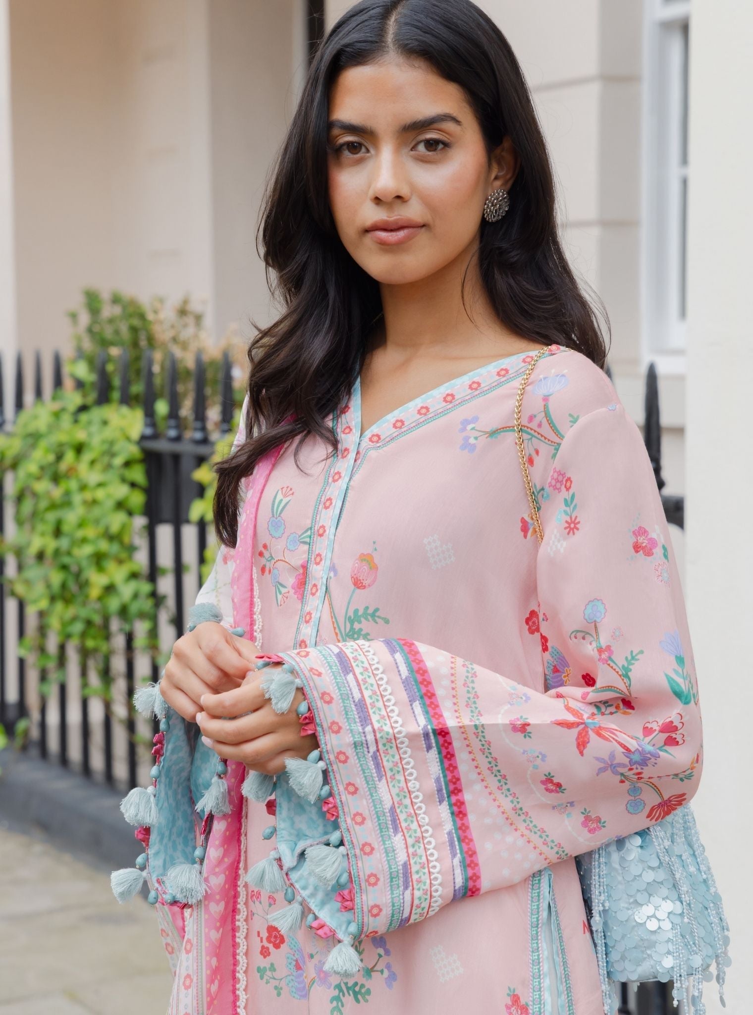 Saeli Lawn Printed Pink Kurta Set