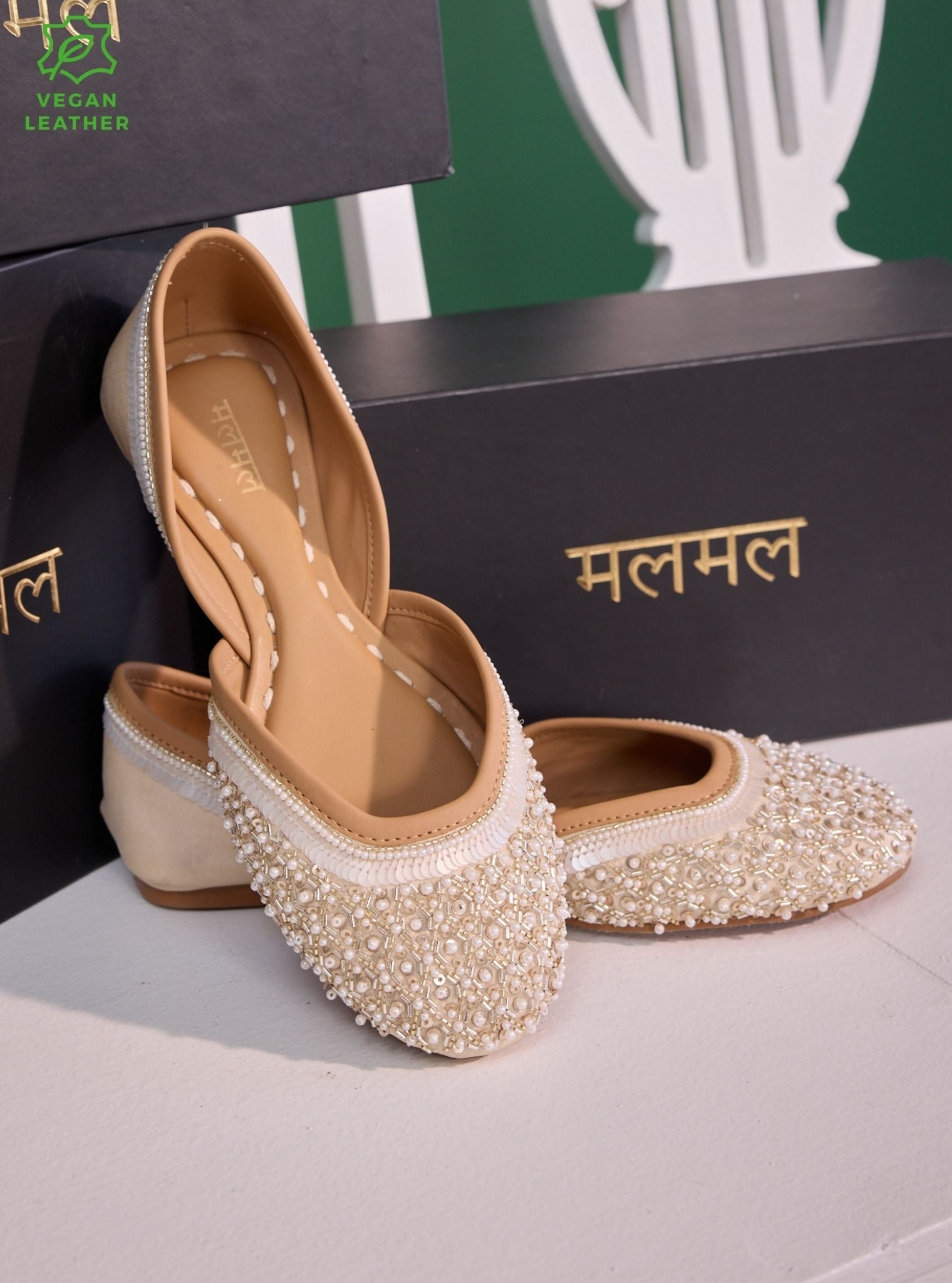 Nida Gold Vegan Jutti