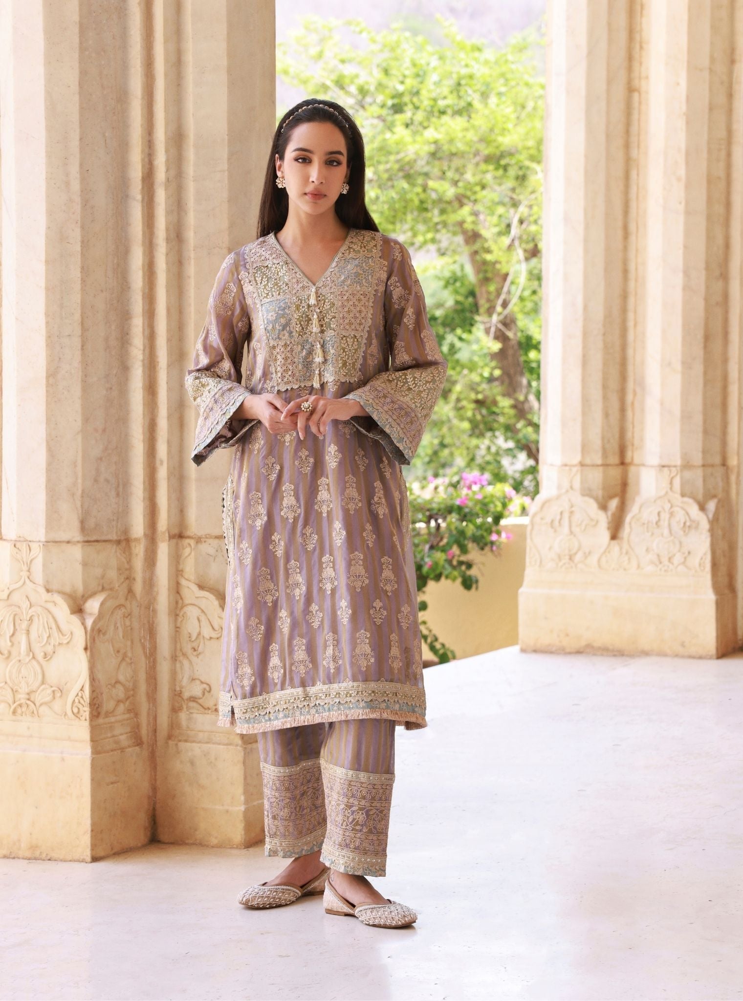 Zemaya Banarasi Lavender Kurta Set