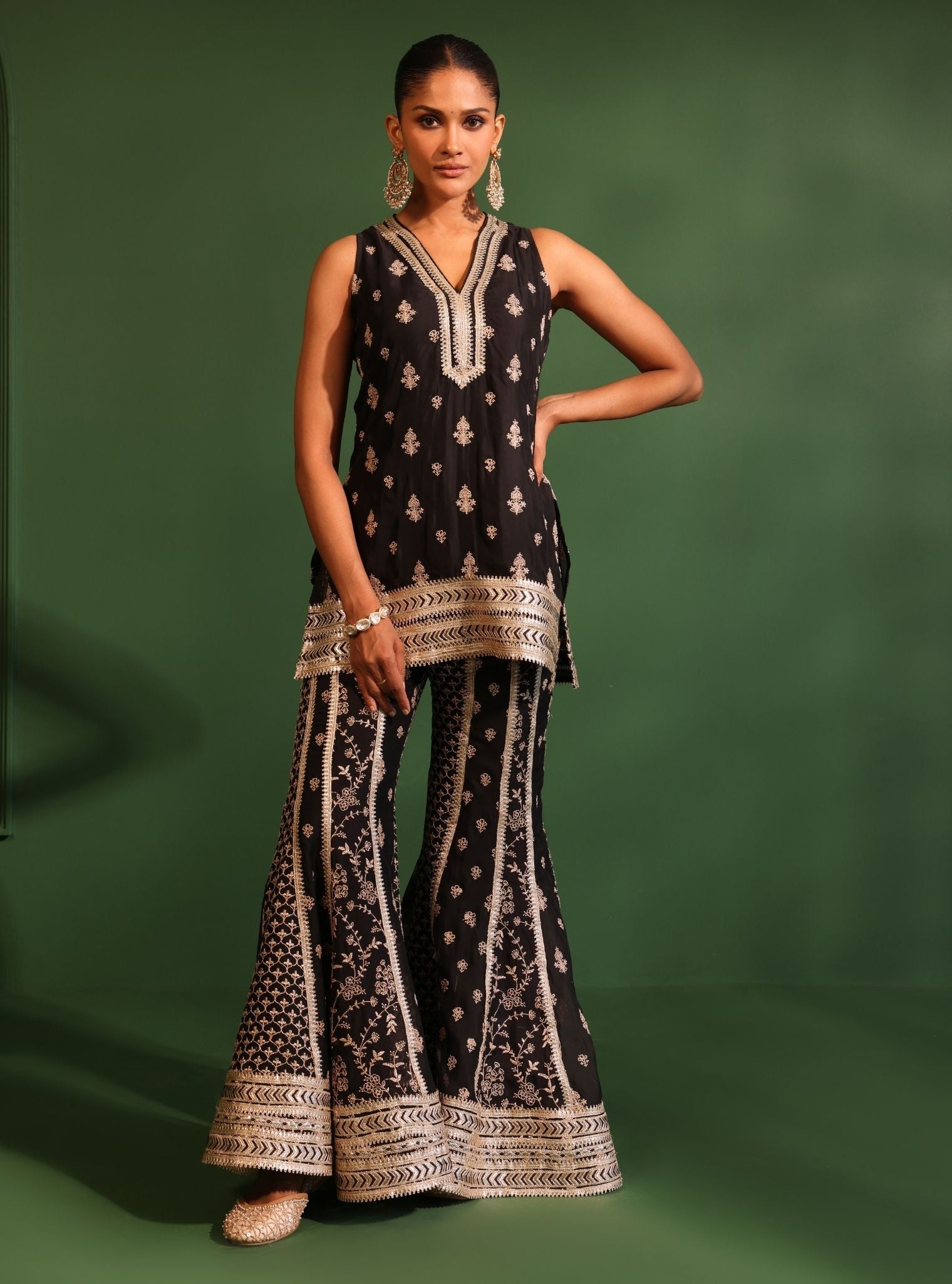 Ishq Organza Black Kurta Set