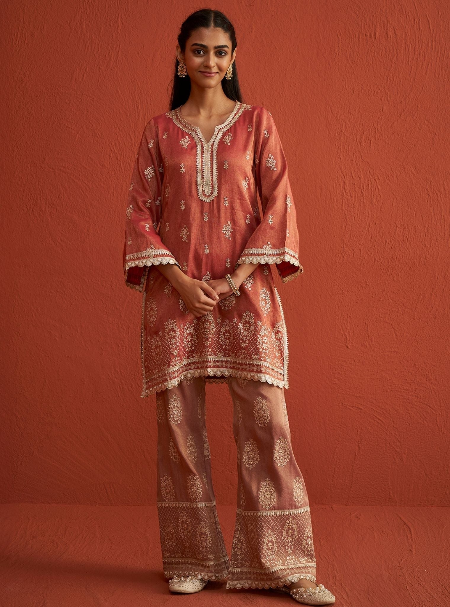 Vaari Luxe Tissue Red Kurta Set